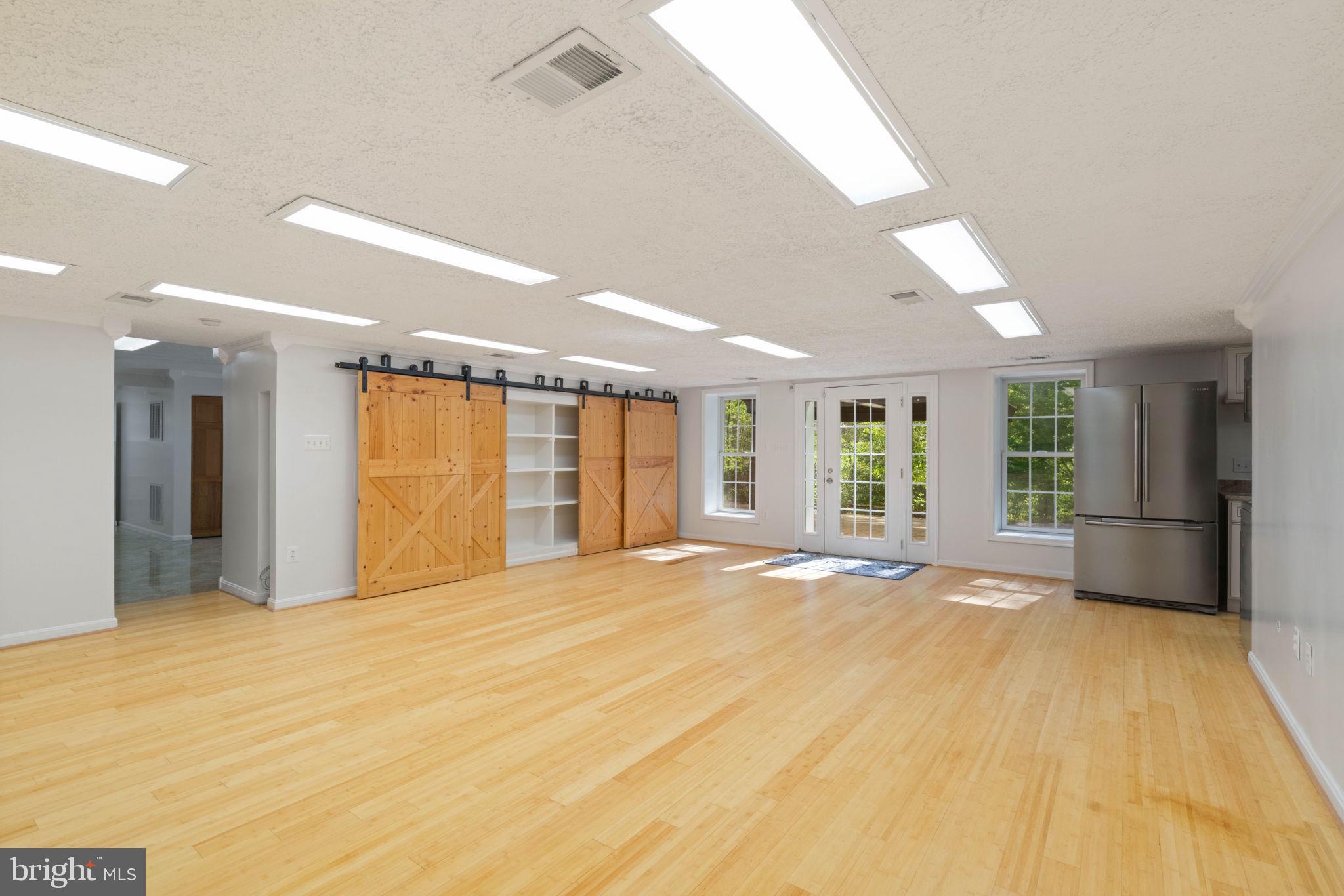 OAK RIDGE ESTATES - Residential