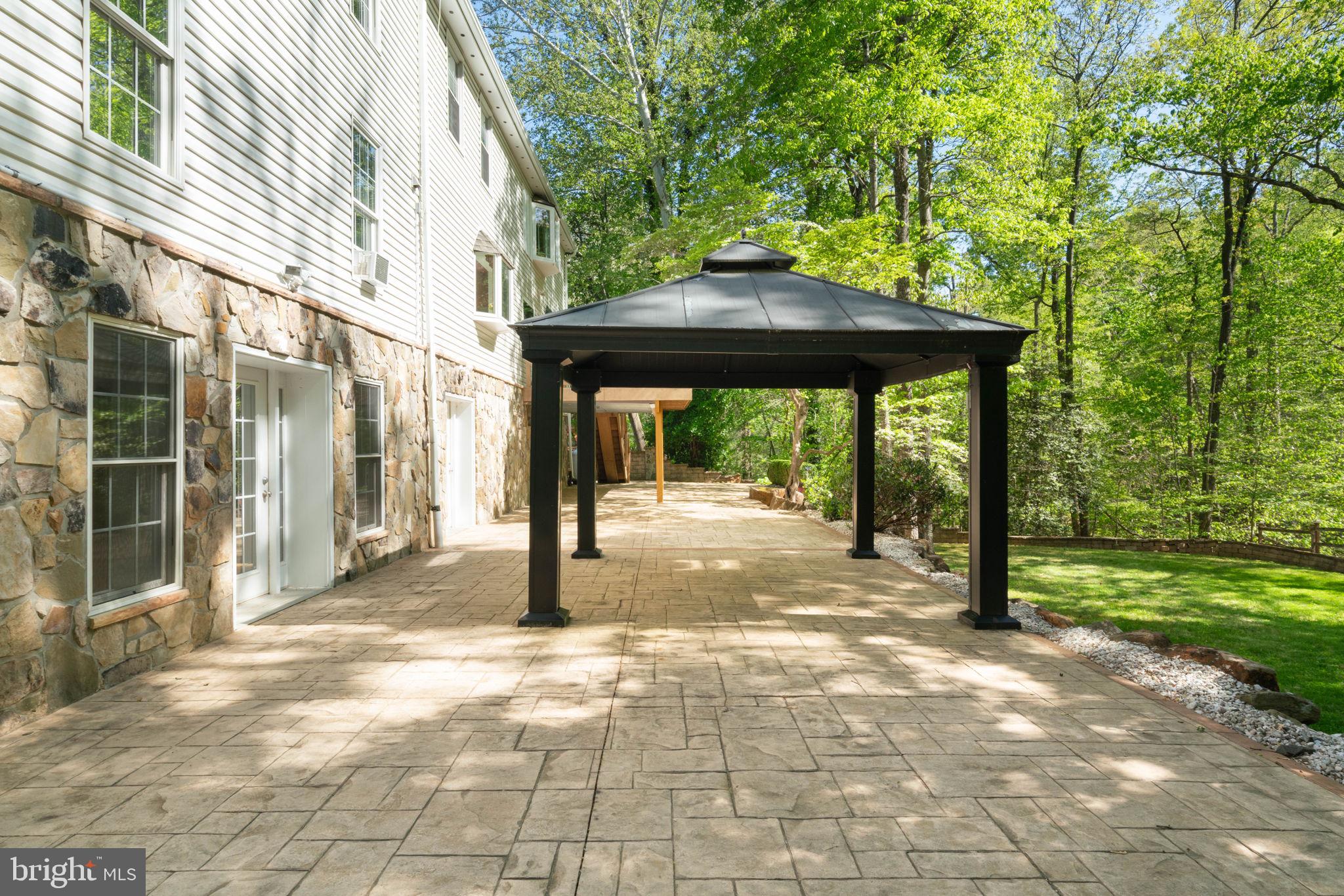 OAK RIDGE ESTATES - Residential