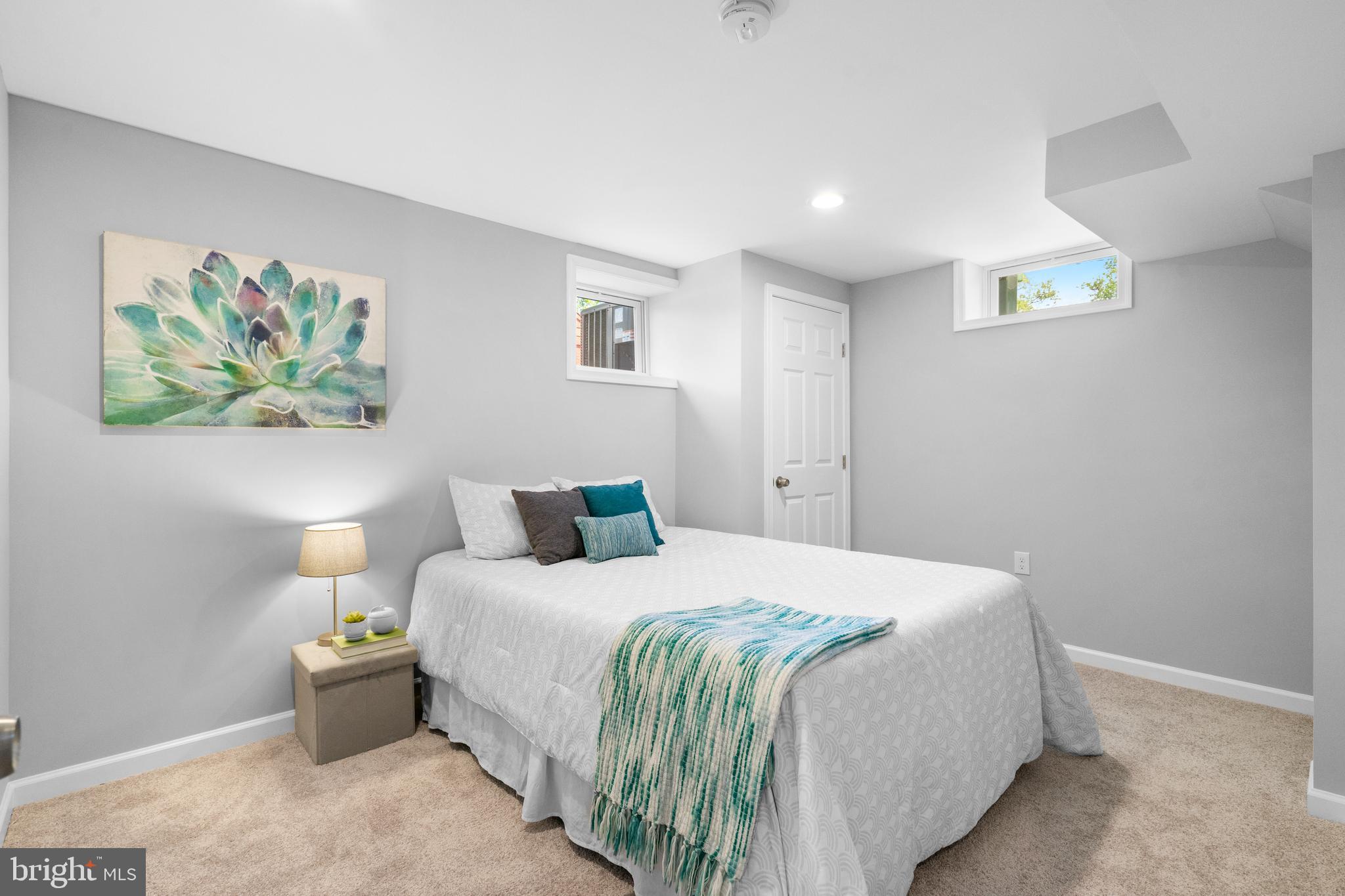 PARKVILLE - Residential