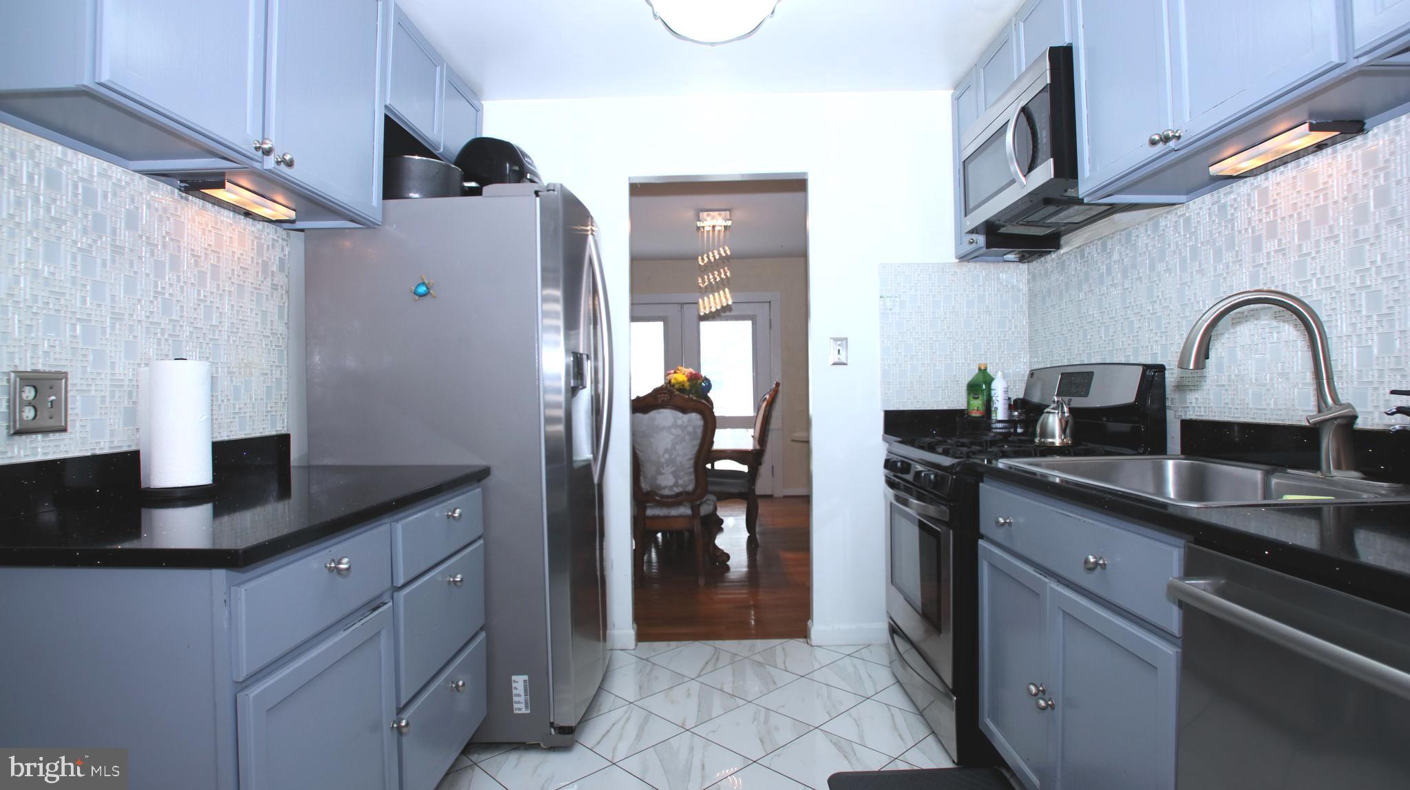FAIRMONT - Residential