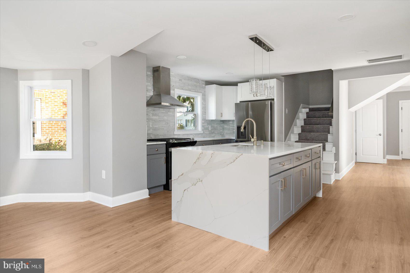 BROOKLYN PARK - Residential