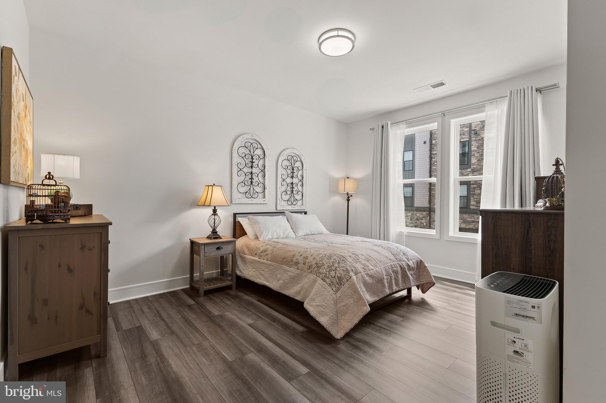 BIRCHWOOD AT BRAMBLETON - Residential