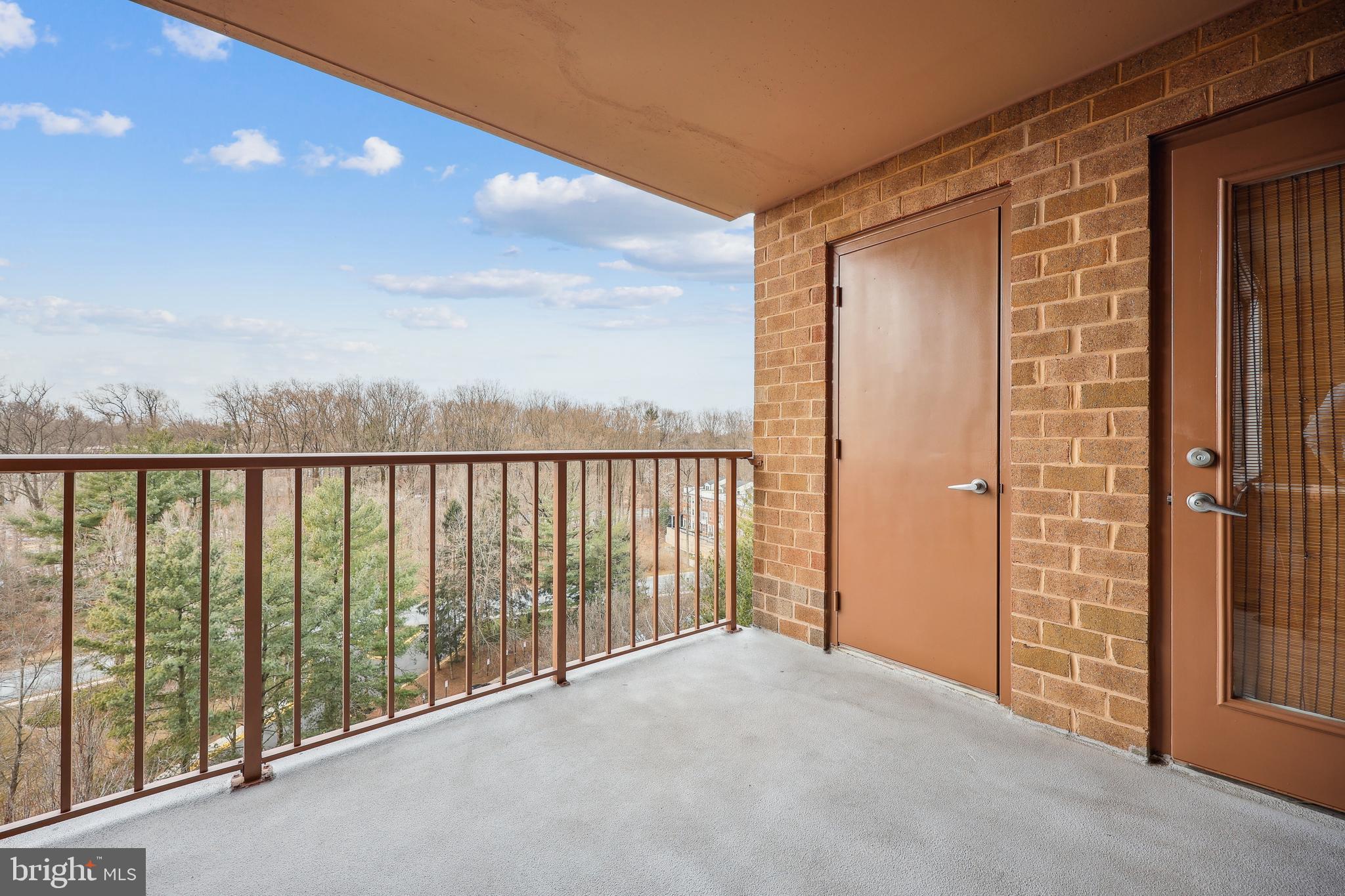 GROSVENOR PARK - Residential Lease