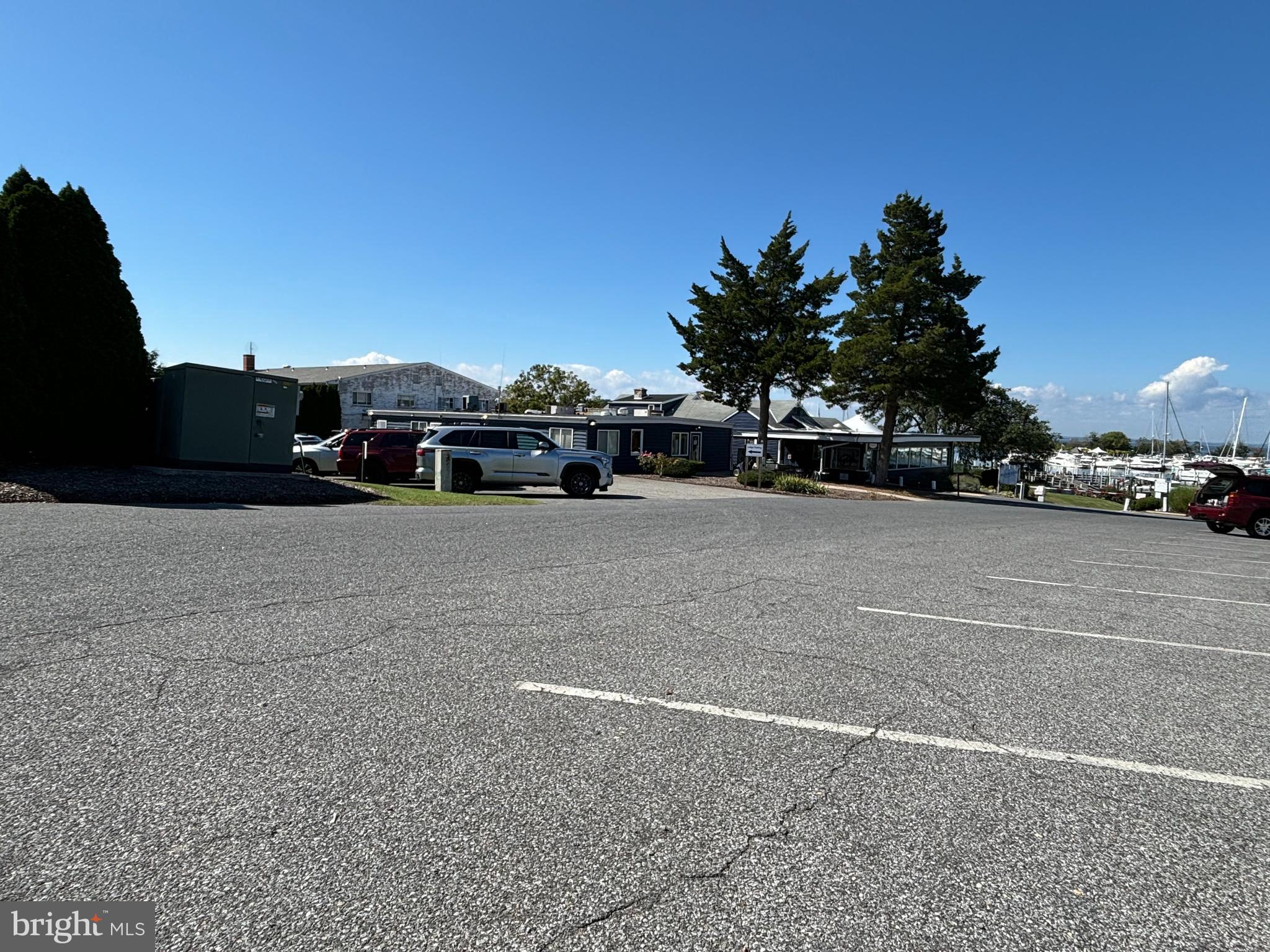 GREAT OAK - Residential