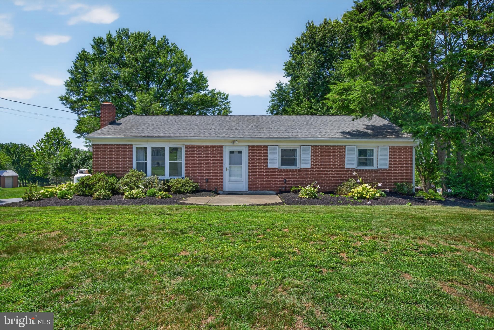 658 GREEN RIDGE DRIVE DRIVE
