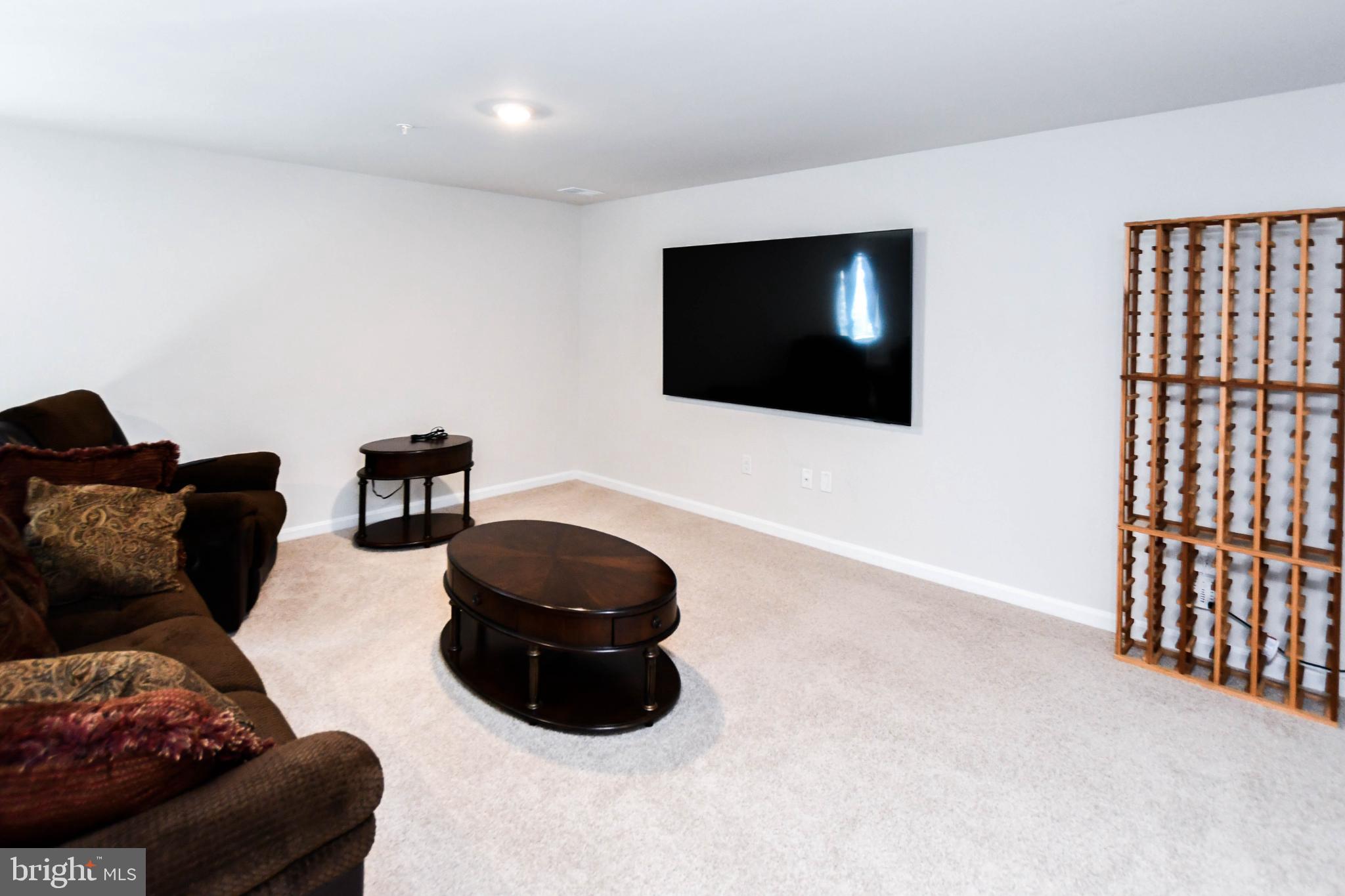 PINE GROVE - Residential