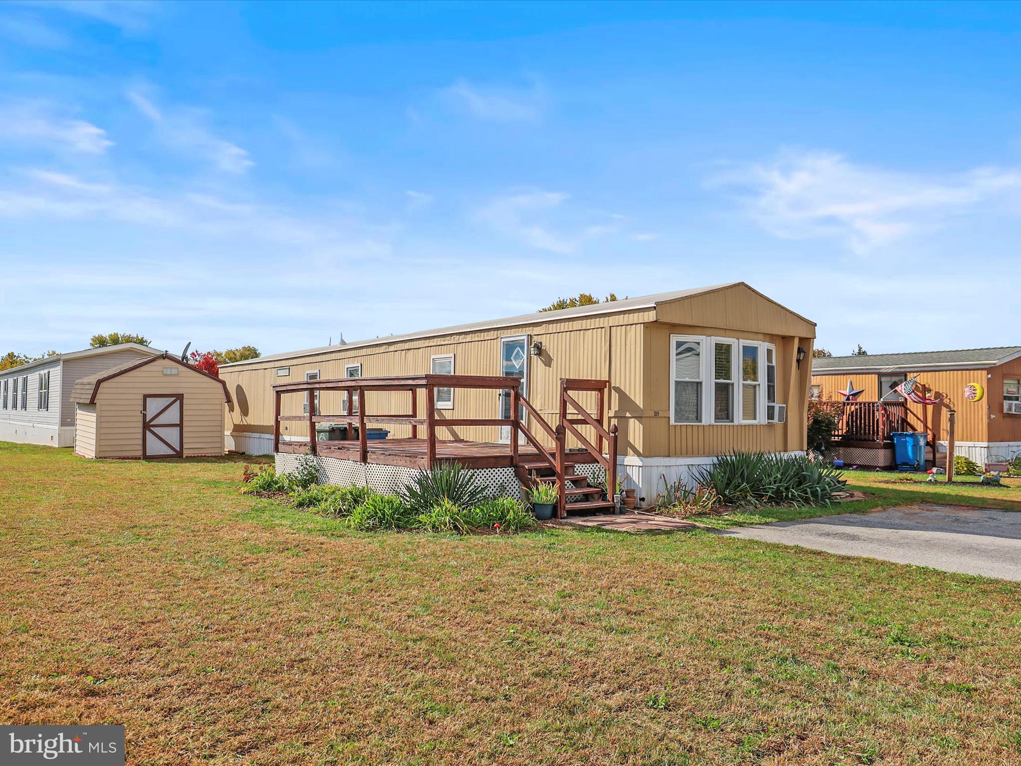 215 CHESAPEAKE ESTATE