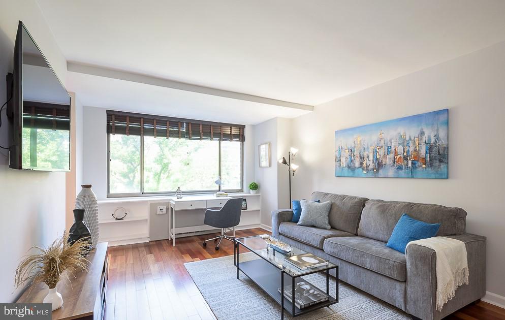 RIVER PLACE - Residential Lease