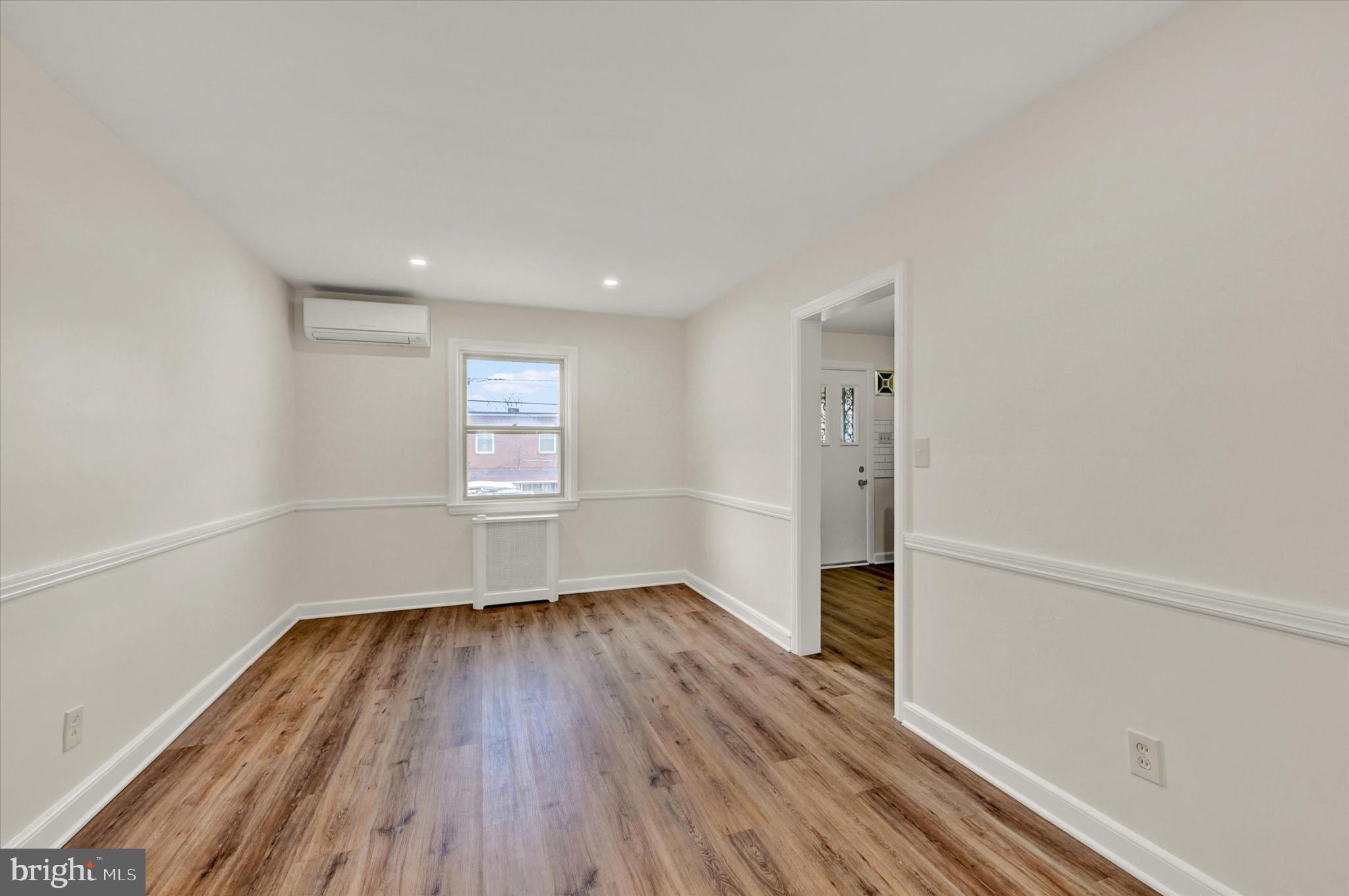 ARLINGTON - Residential