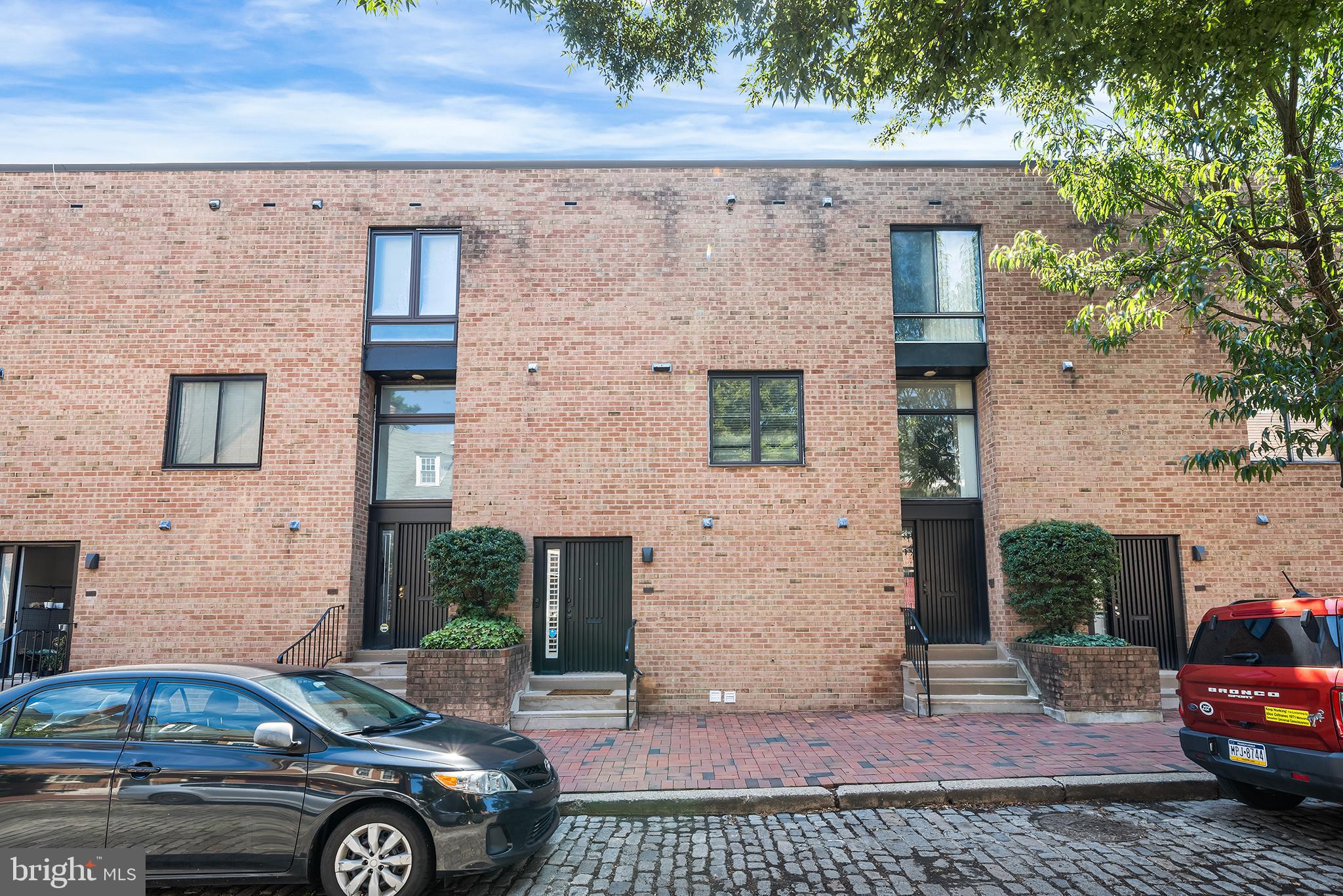 Welcome to this one bedroom, one bathroom condo with garage PARKING at the exclusive Penn’s Landing Square community in Society Hill. This light filled unit overlooks the recently renovated POOL & courtyard. 317 S 2nd St, 5B has an open floor plan with hardwood flooring and a large living and dining area. The kitchen has a little breakfast bar area and with a little TLC can become a chef’s dream. The bedroom is large enough to fit a King and additional furniture, it also has plenty of closet space. The bathroom has a white vanity with a Carrara marble top and a modern, subway-tiled frameless glass door shower. This unit has access directly to the front door off of 2nd St and gated access to the amenities through Delancey Street. Easy access to Jeff and Penn Hospitals, the waterfront and highways. This great condo is located just steps away from Society Hill’s best amenities including. Zahav, Positano Coast, The Ritz, Olde Bar, Bloomsday Cafe and Headhouse Square. Don’t miss this great value in one of Philadelphia’s most desired neighborhoods.