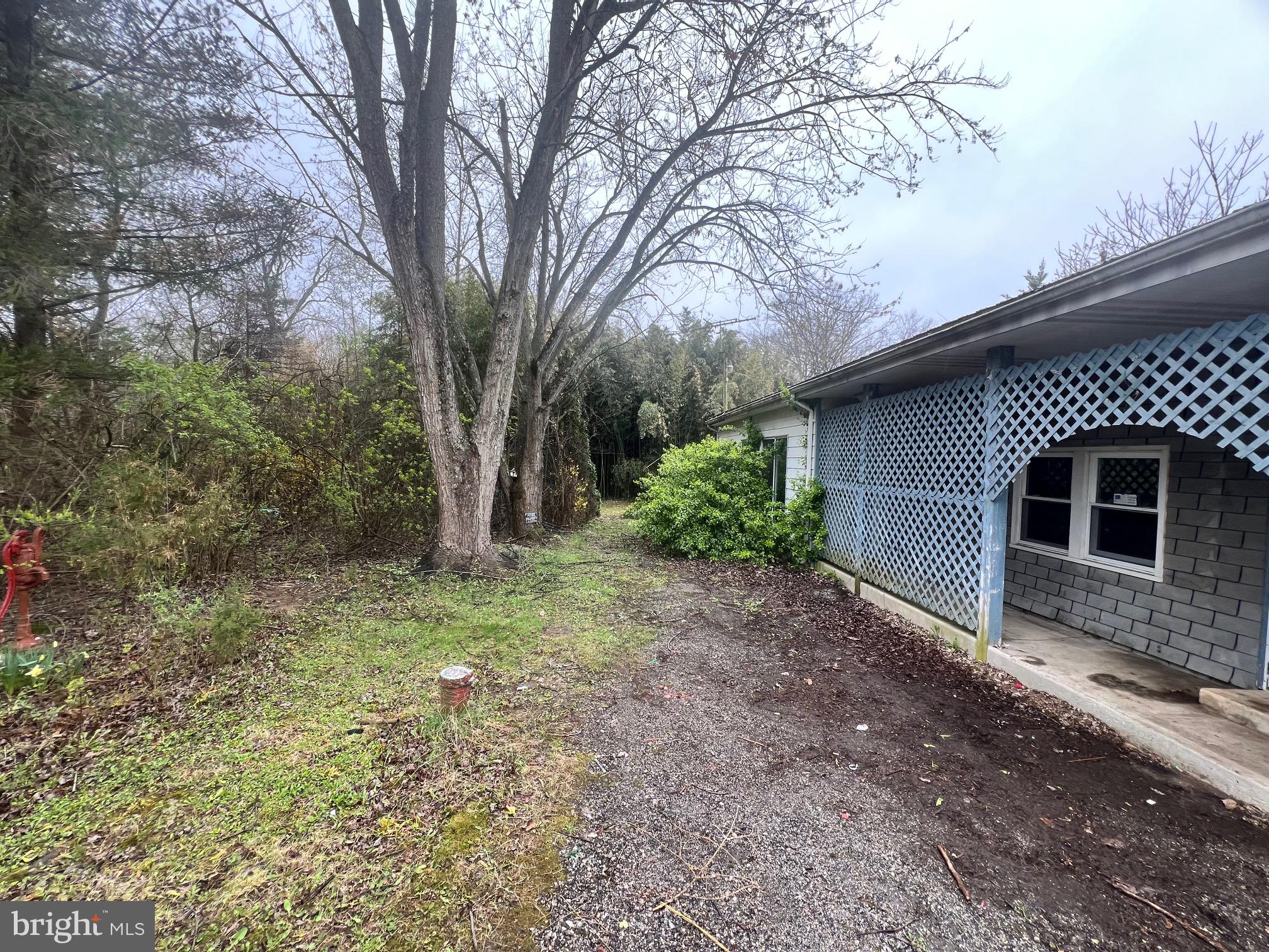 NONE, RURAL - Residential