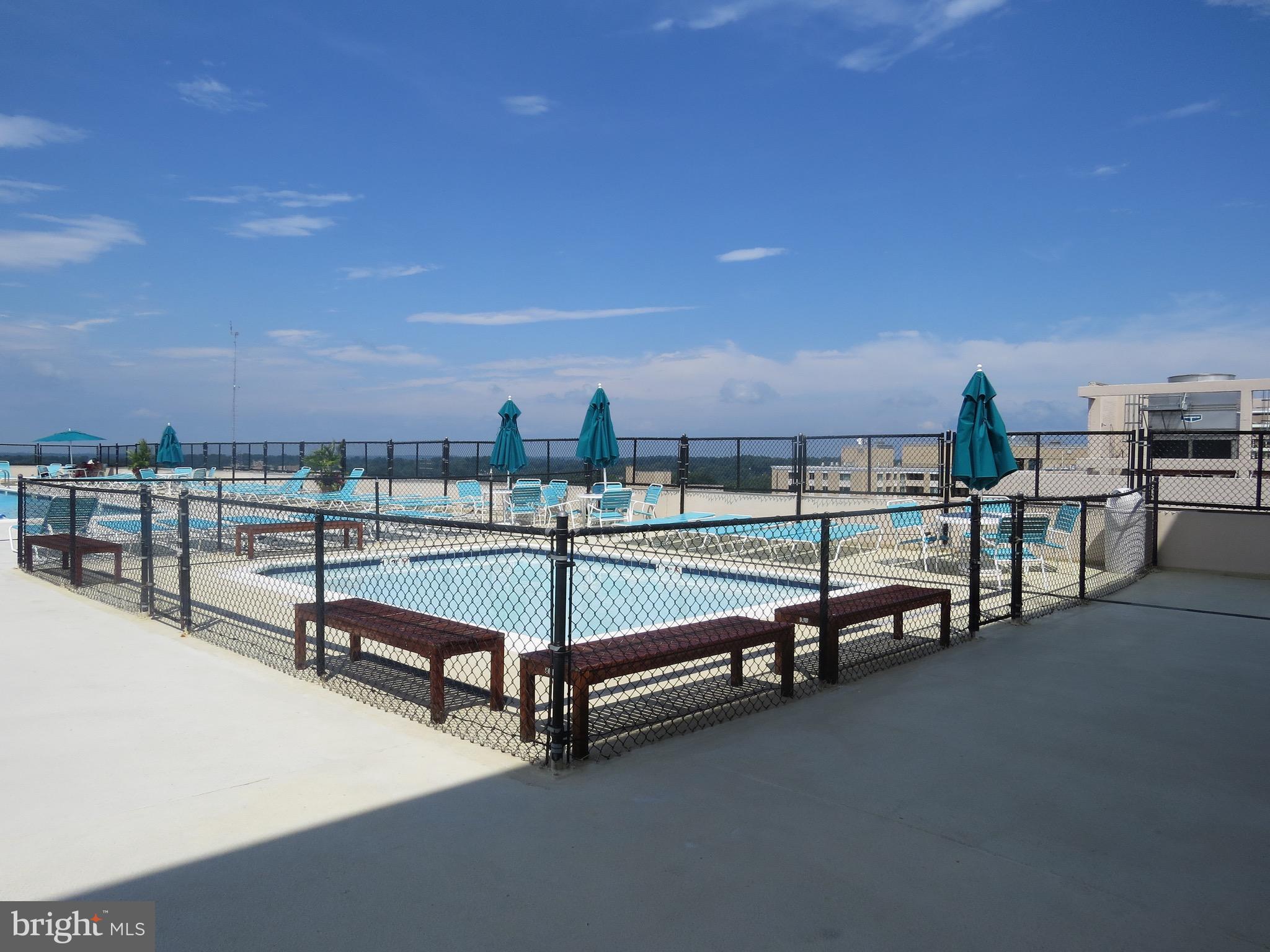 WILLOUGHBY OF CHEVY CHASE - Residential