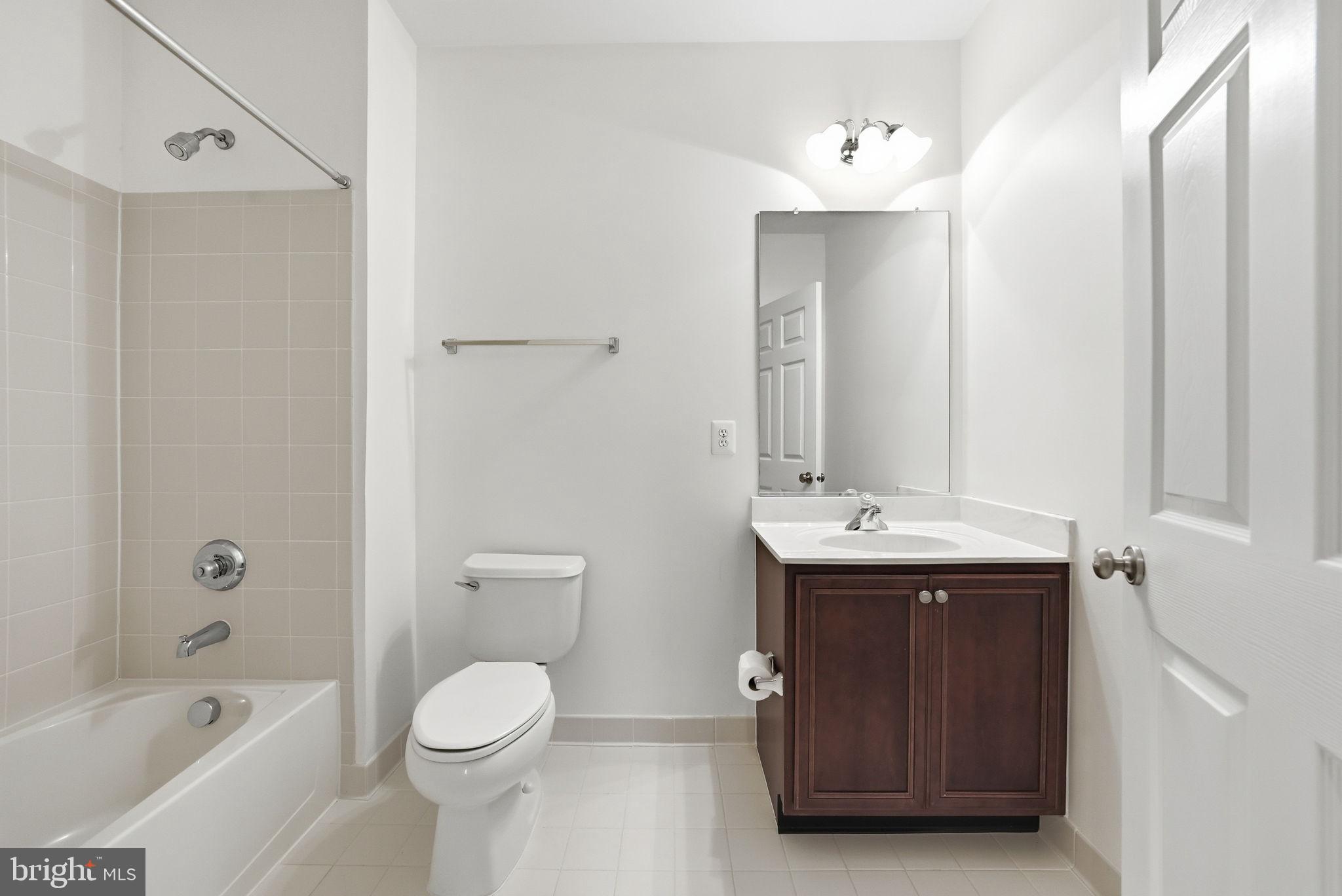 LOUDOUN VALLEY ESTATES 2 - Residential