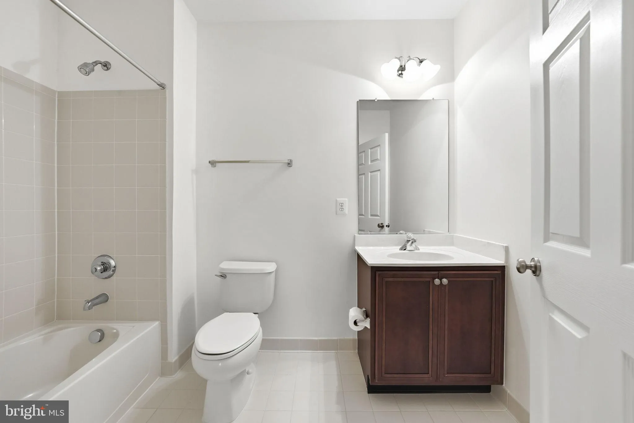 Additional image 100 of 22909 N Brown Square, Ashburn, VA 20148