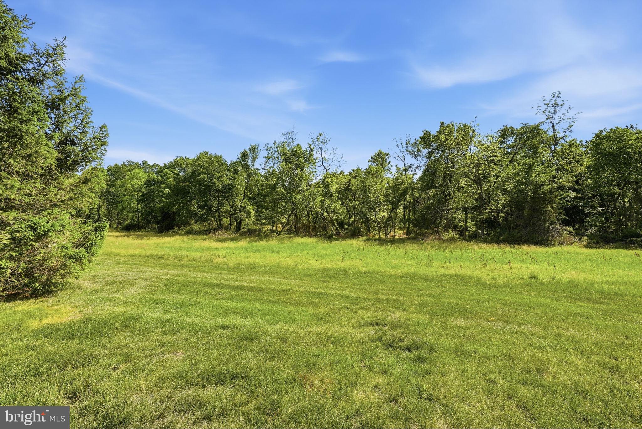 LOUDOUN VALLEY ESTATES 2 - Residential