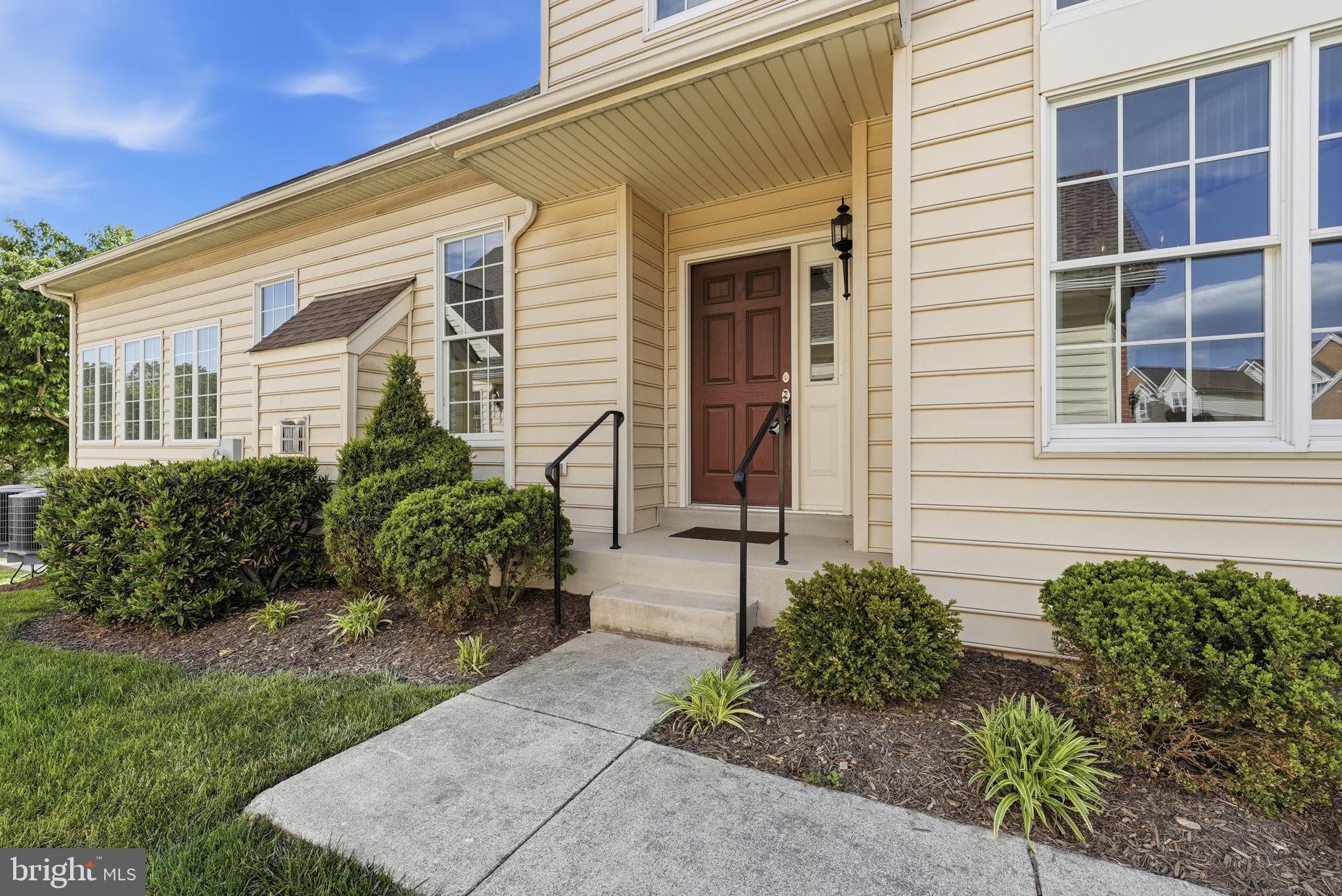LOUDOUN VALLEY ESTATES 2 - Residential