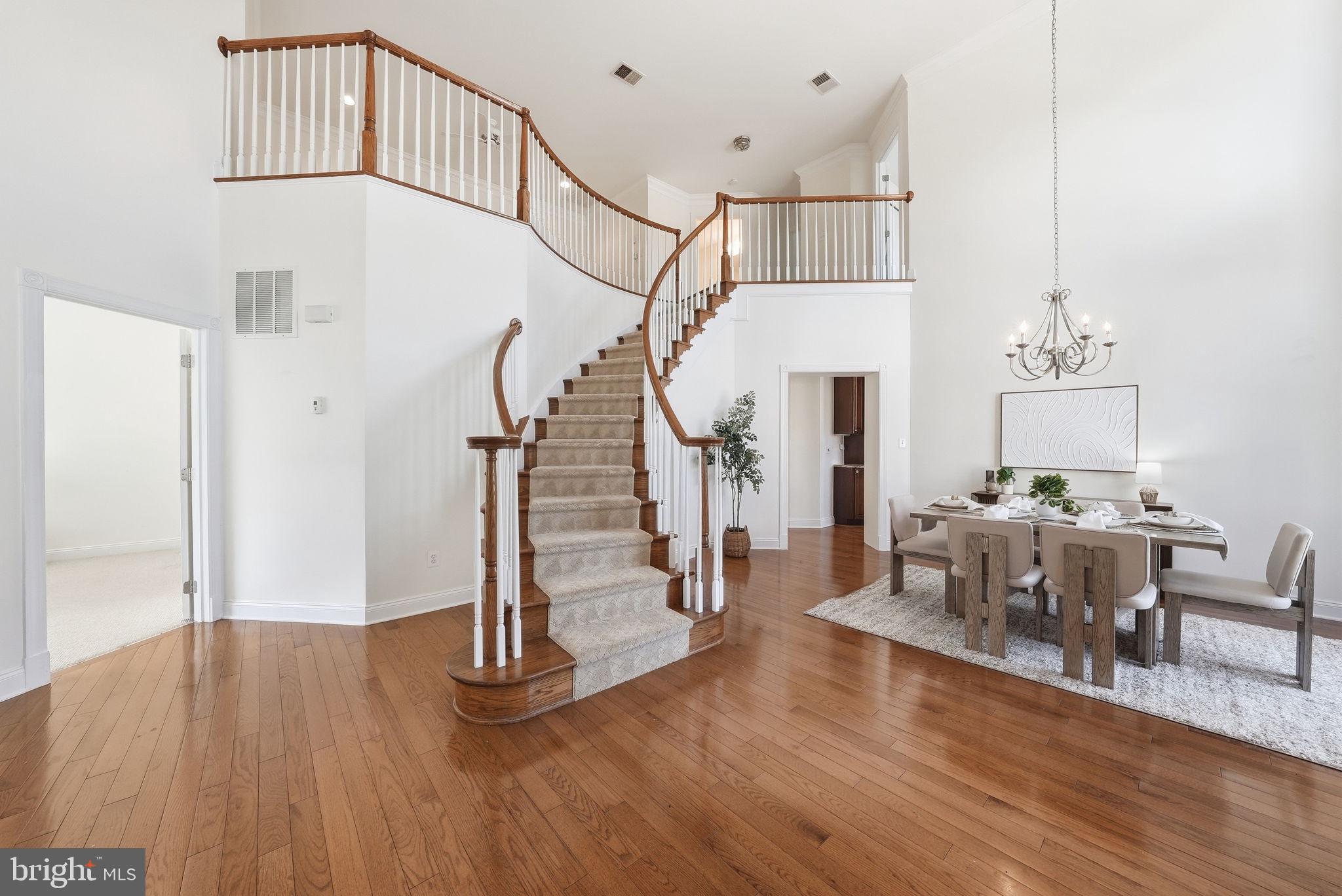 LOUDOUN VALLEY ESTATES 2 - Residential
