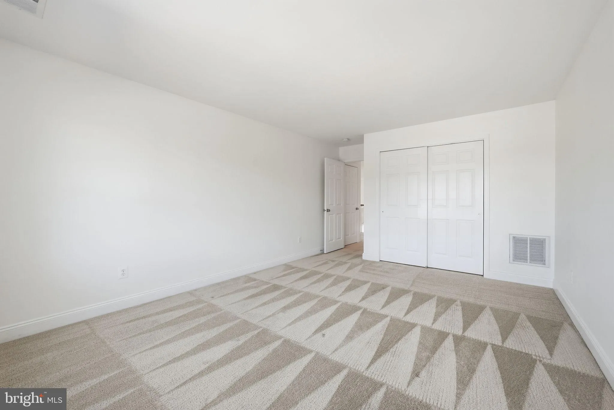 Additional image 95 of 22909 N Brown Square, Ashburn, VA 20148
