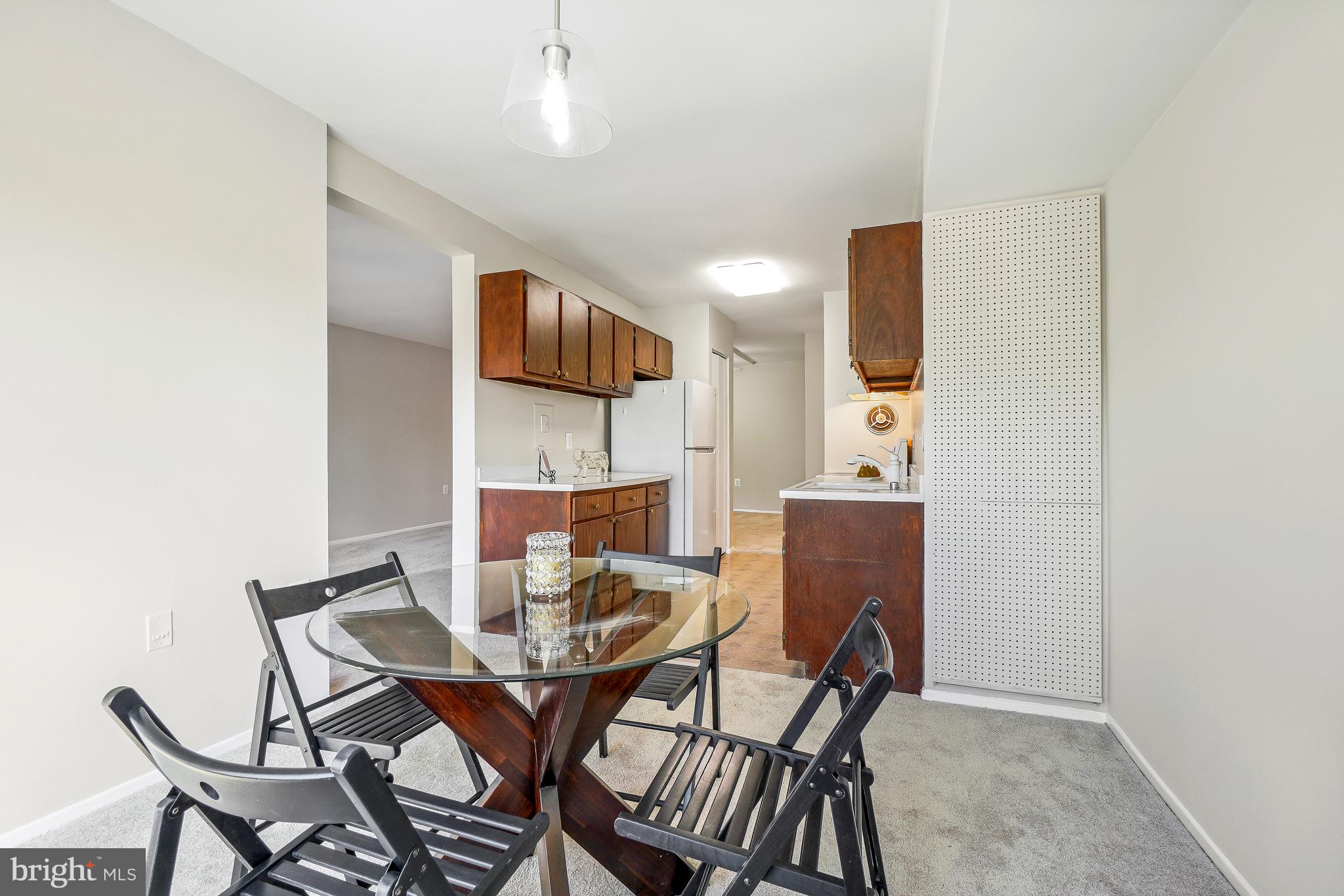 VILLA RIDGE CONDOMINIUM - Residential