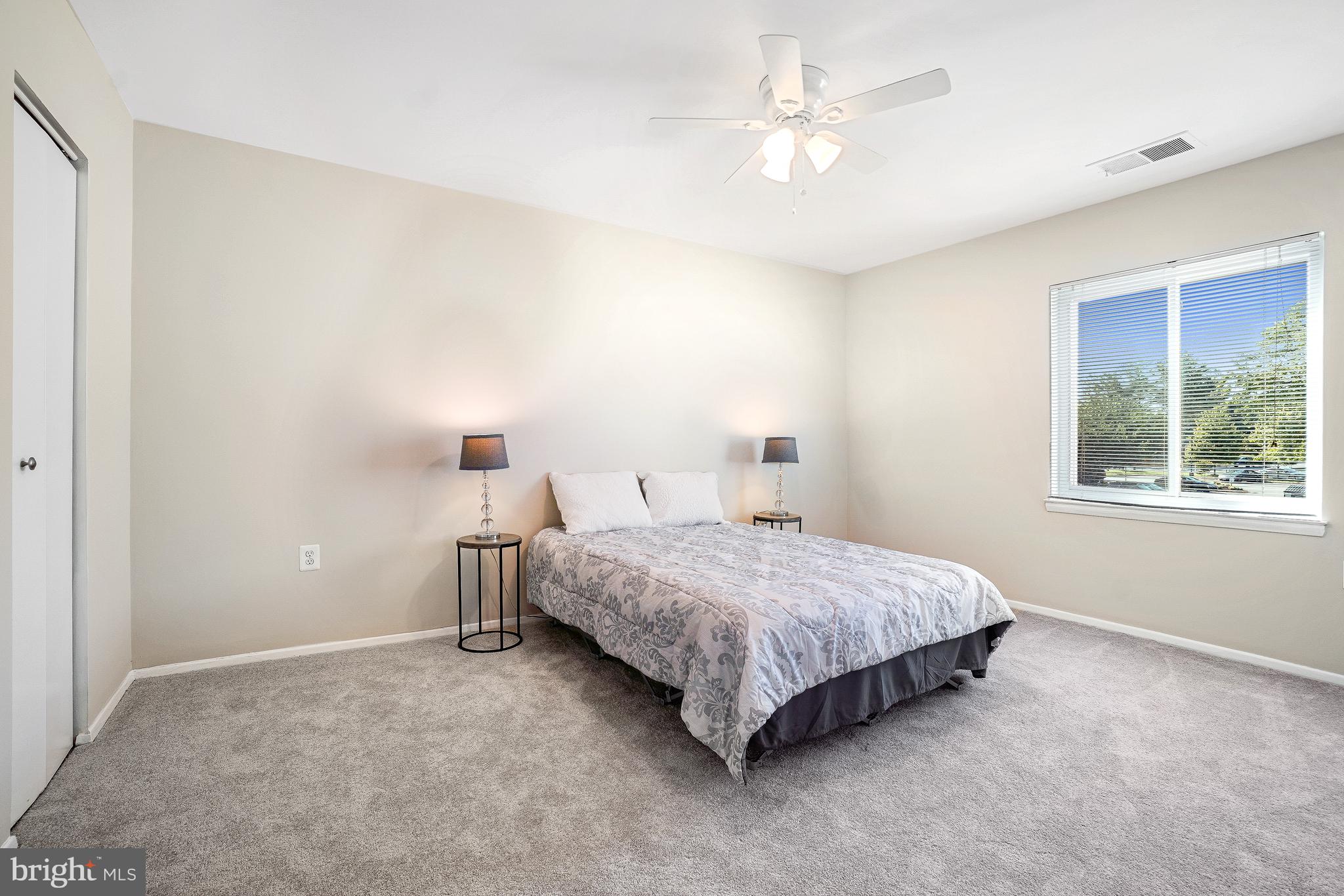 VILLA RIDGE CONDOMINIUM - Residential