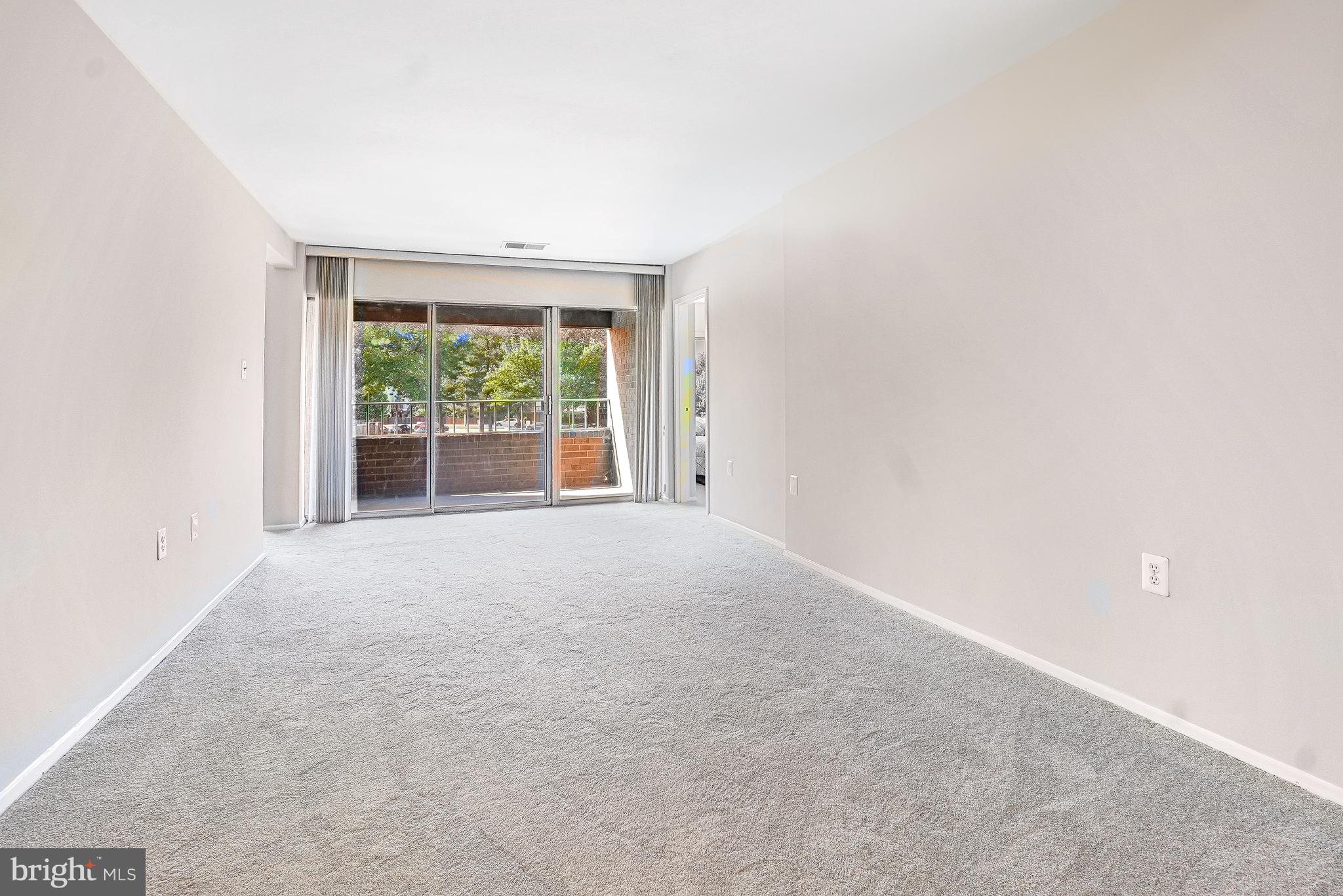 VILLA RIDGE CONDOMINIUM - Residential