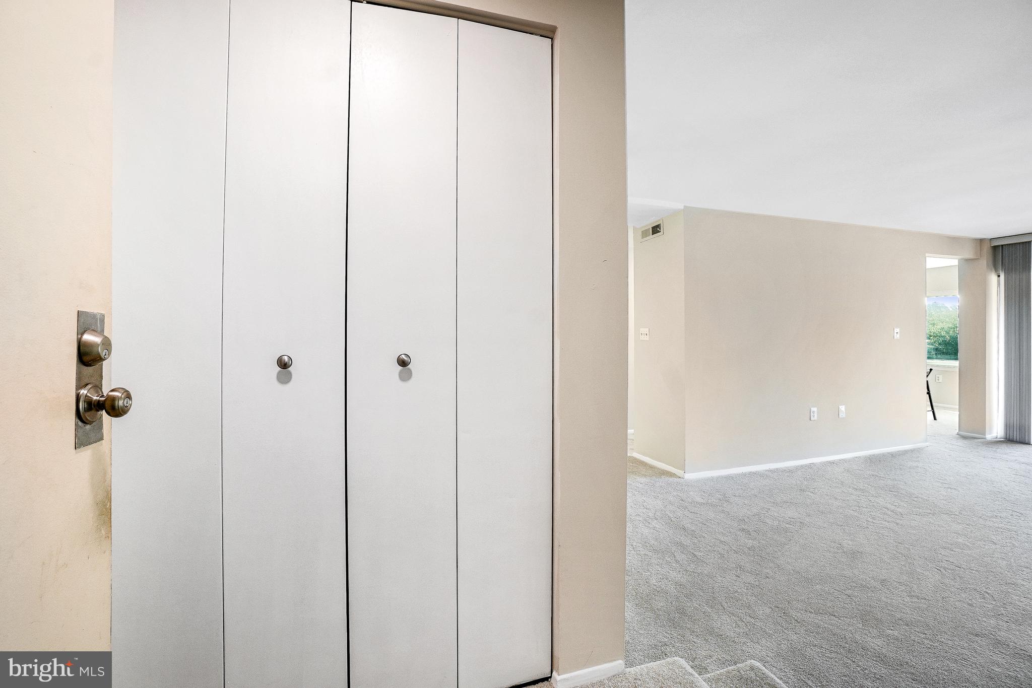 VILLA RIDGE CONDOMINIUM - Residential