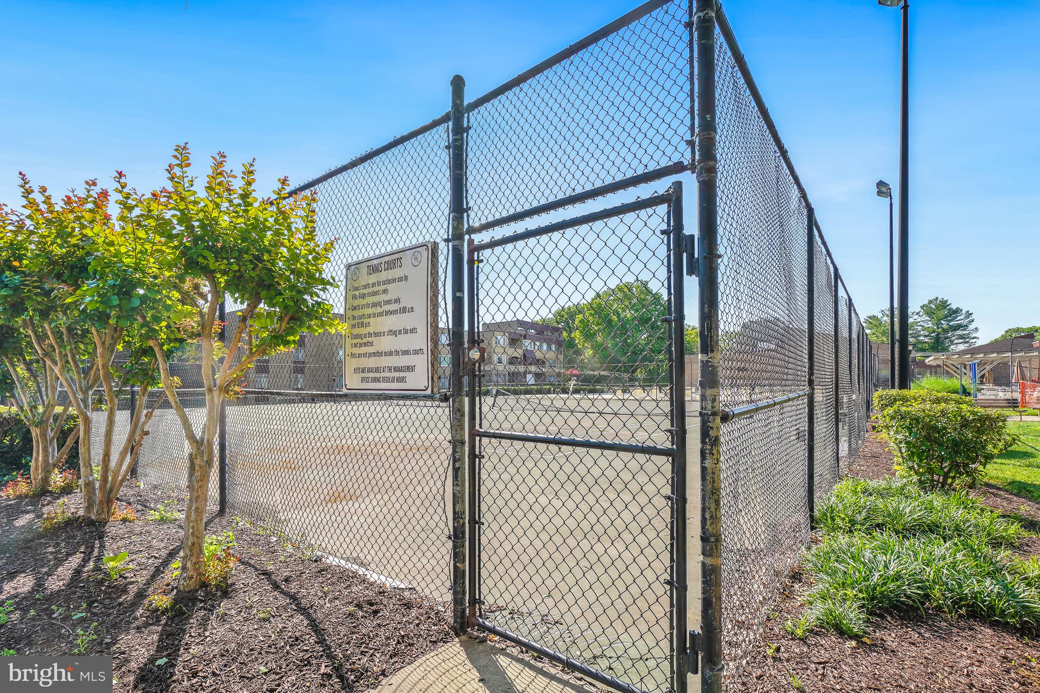 VILLA RIDGE CONDOMINIUM - Residential