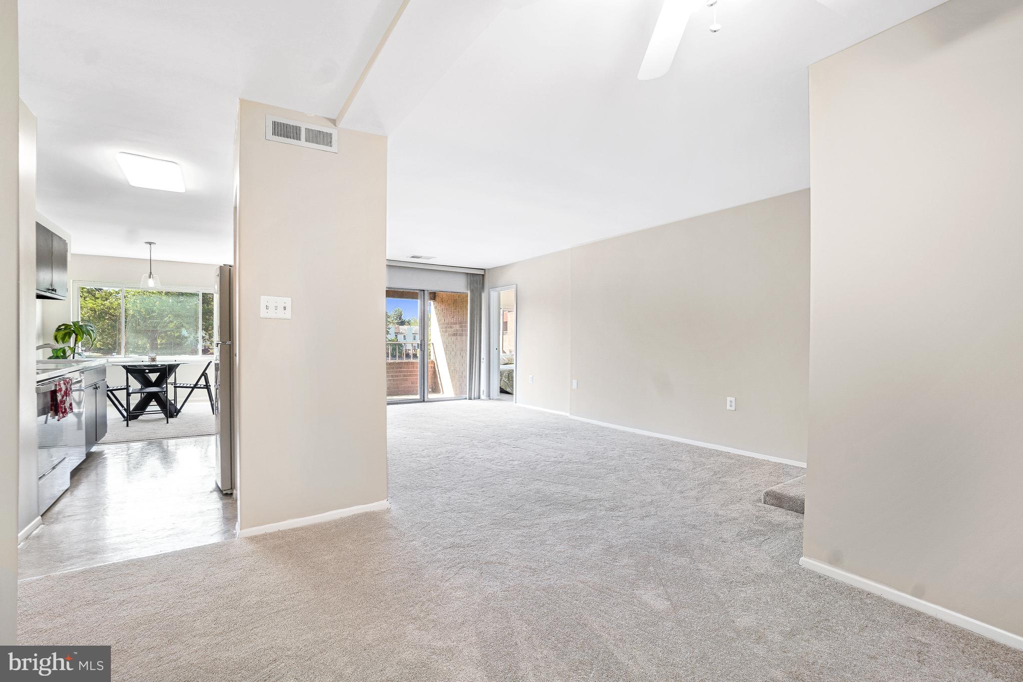 VILLA RIDGE CONDOMINIUM - Residential