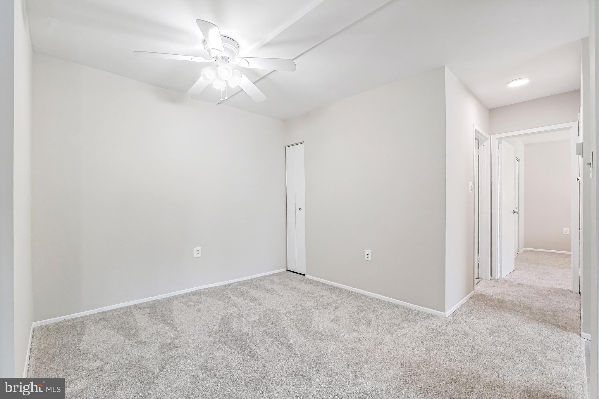 VILLA RIDGE CONDOMINIUM - Residential