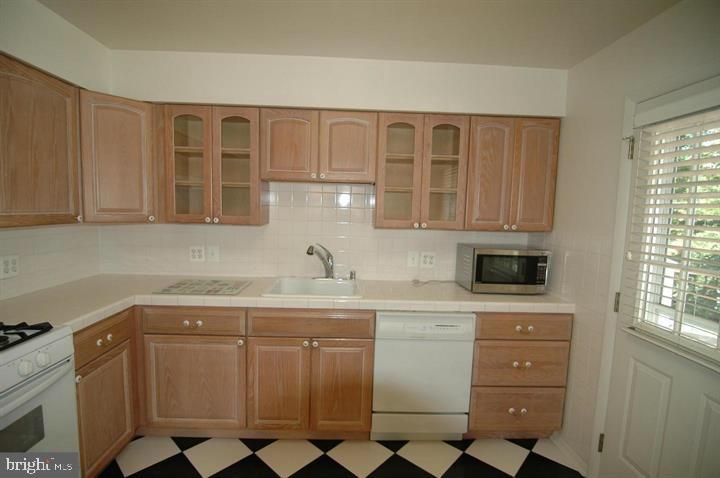 RAVENSWORTH - Residential Lease