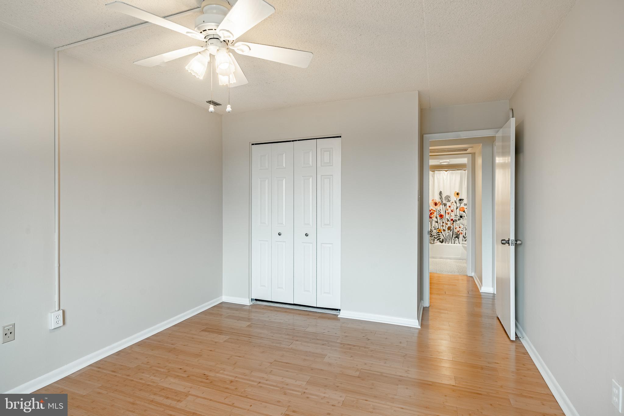 VALLEY FORGE TOWER - Residential