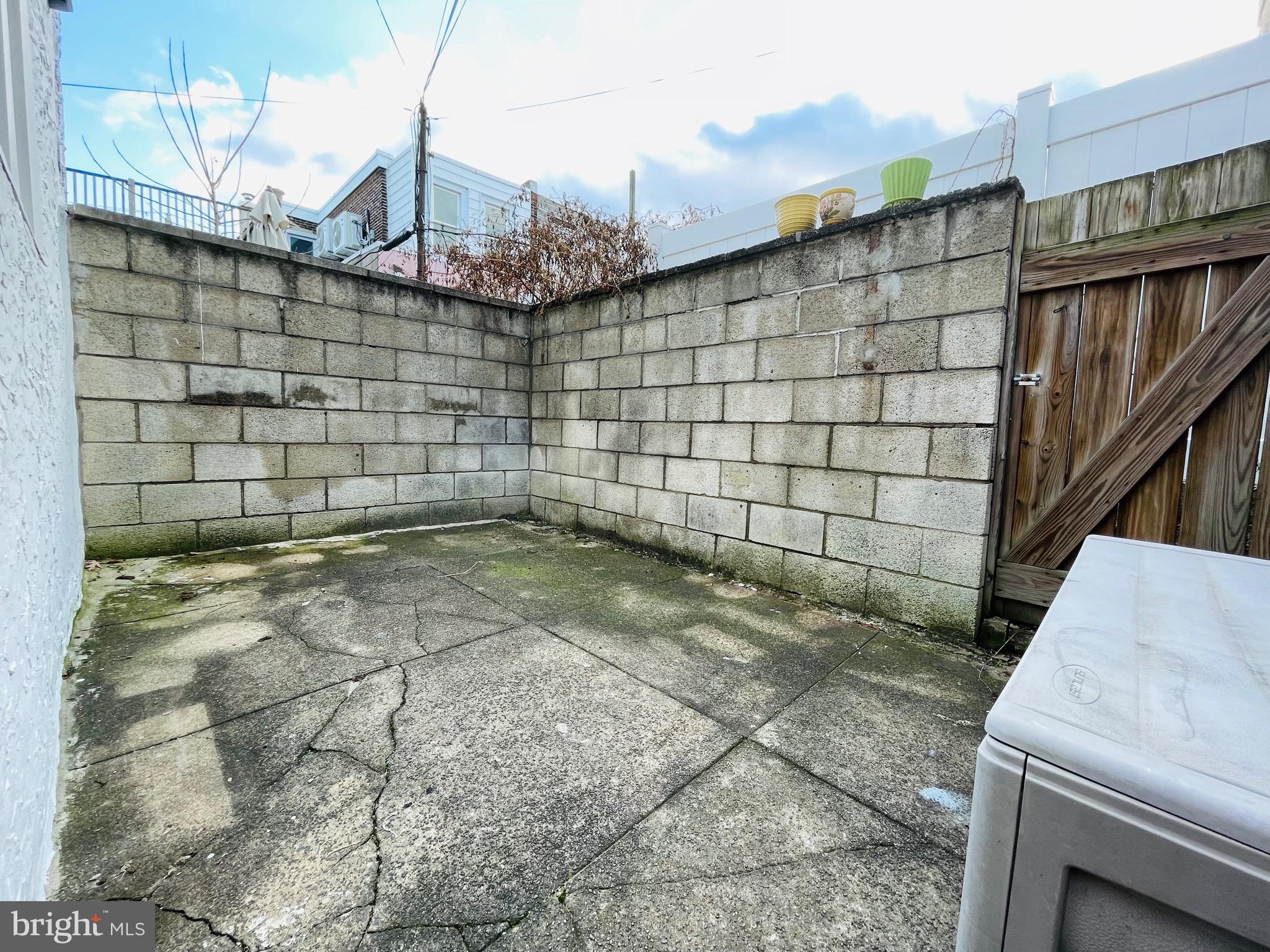 FISHTOWN - Residential Lease