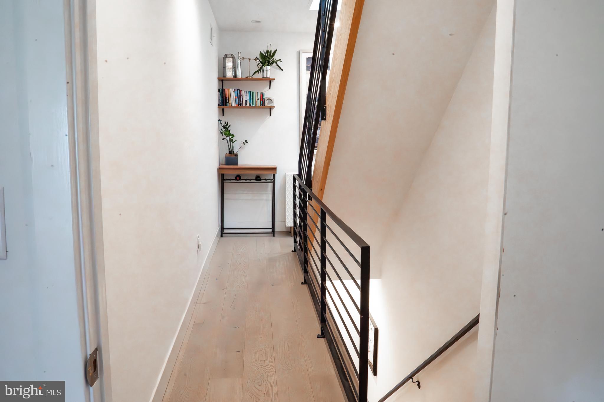 POINT BREEZE - Residential