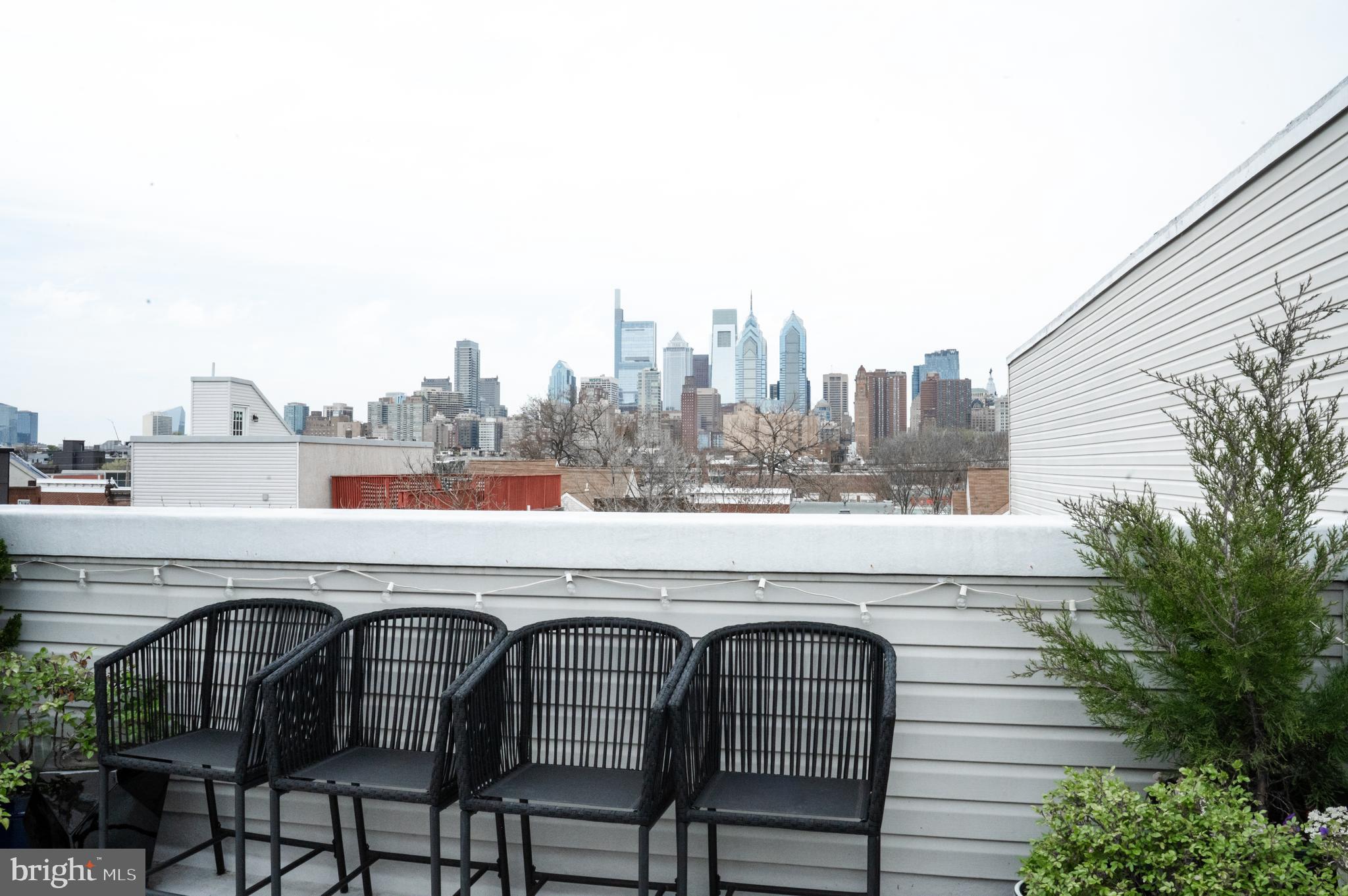 POINT BREEZE - Residential