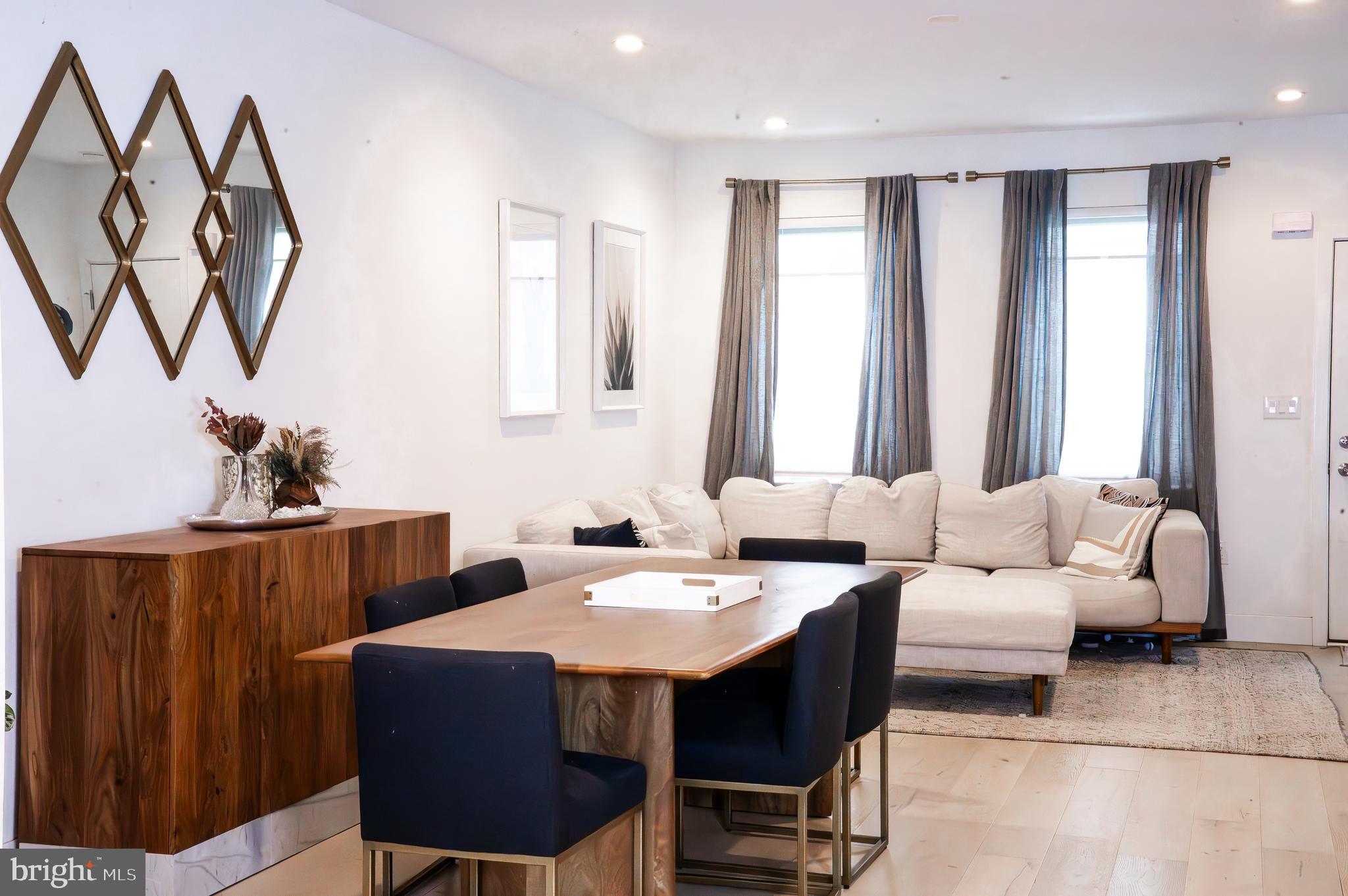 POINT BREEZE - Residential