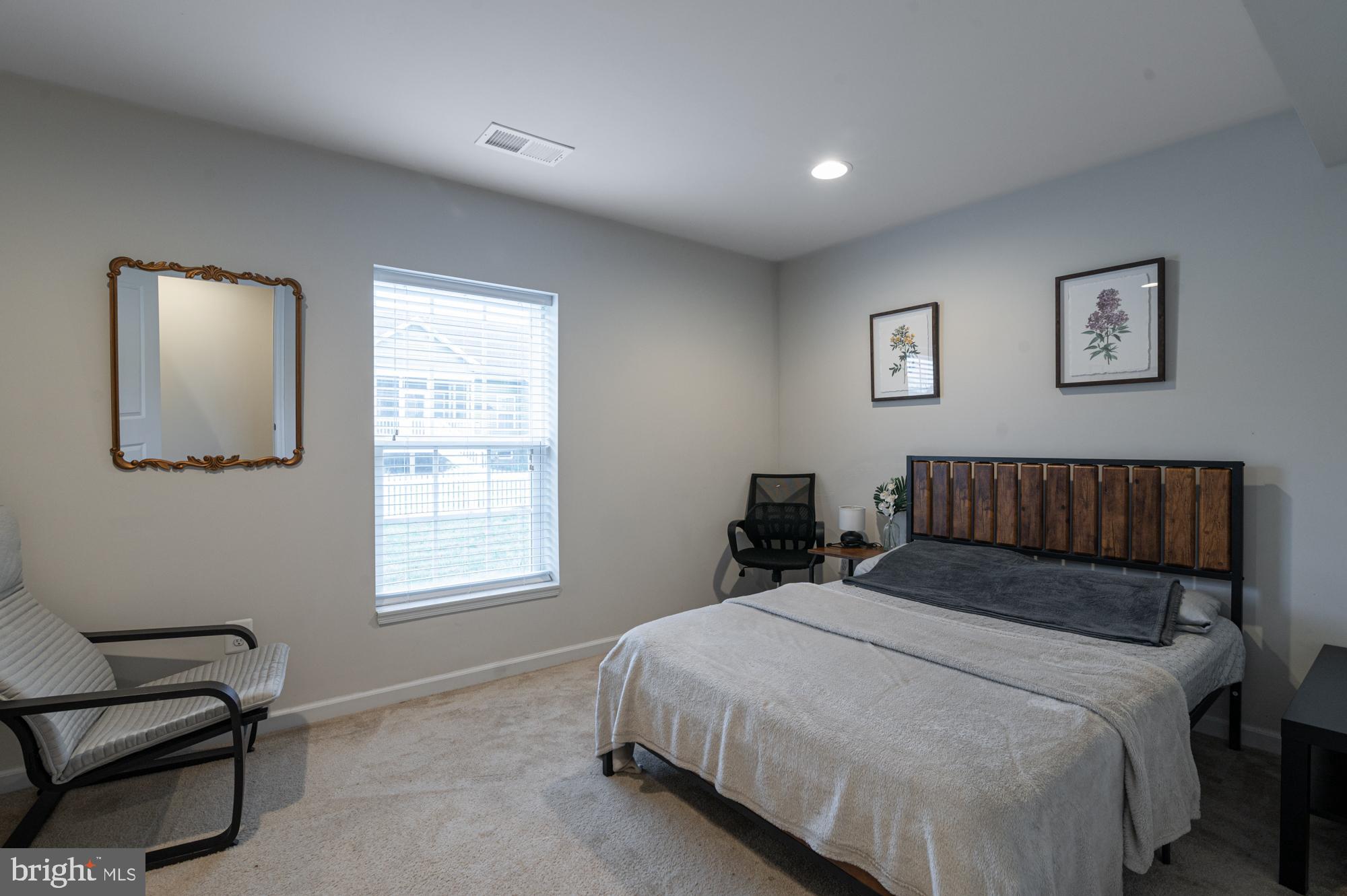 BRUNSWICK CROSSING - Residential Lease