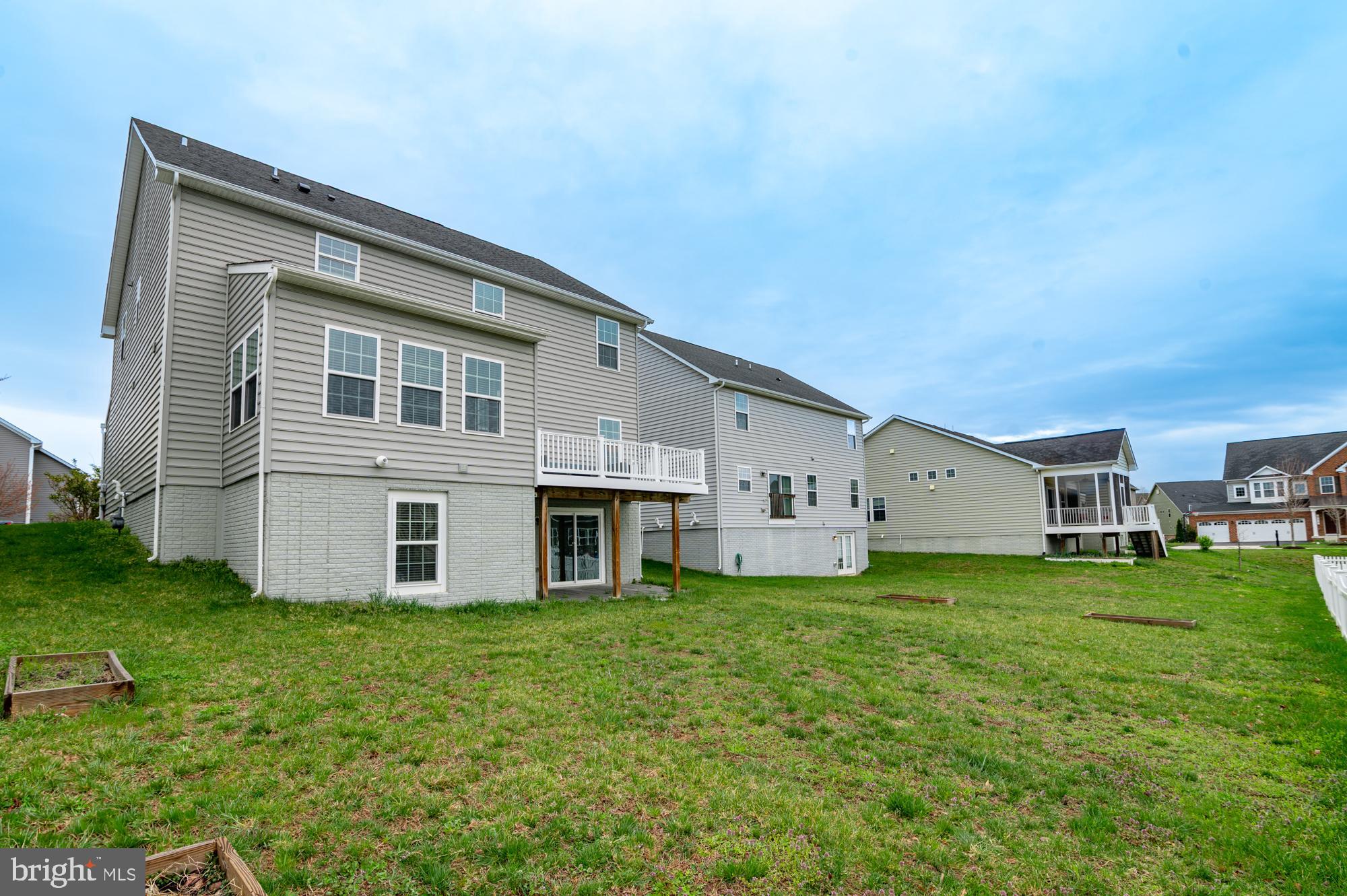 BRUNSWICK CROSSING - Residential Lease