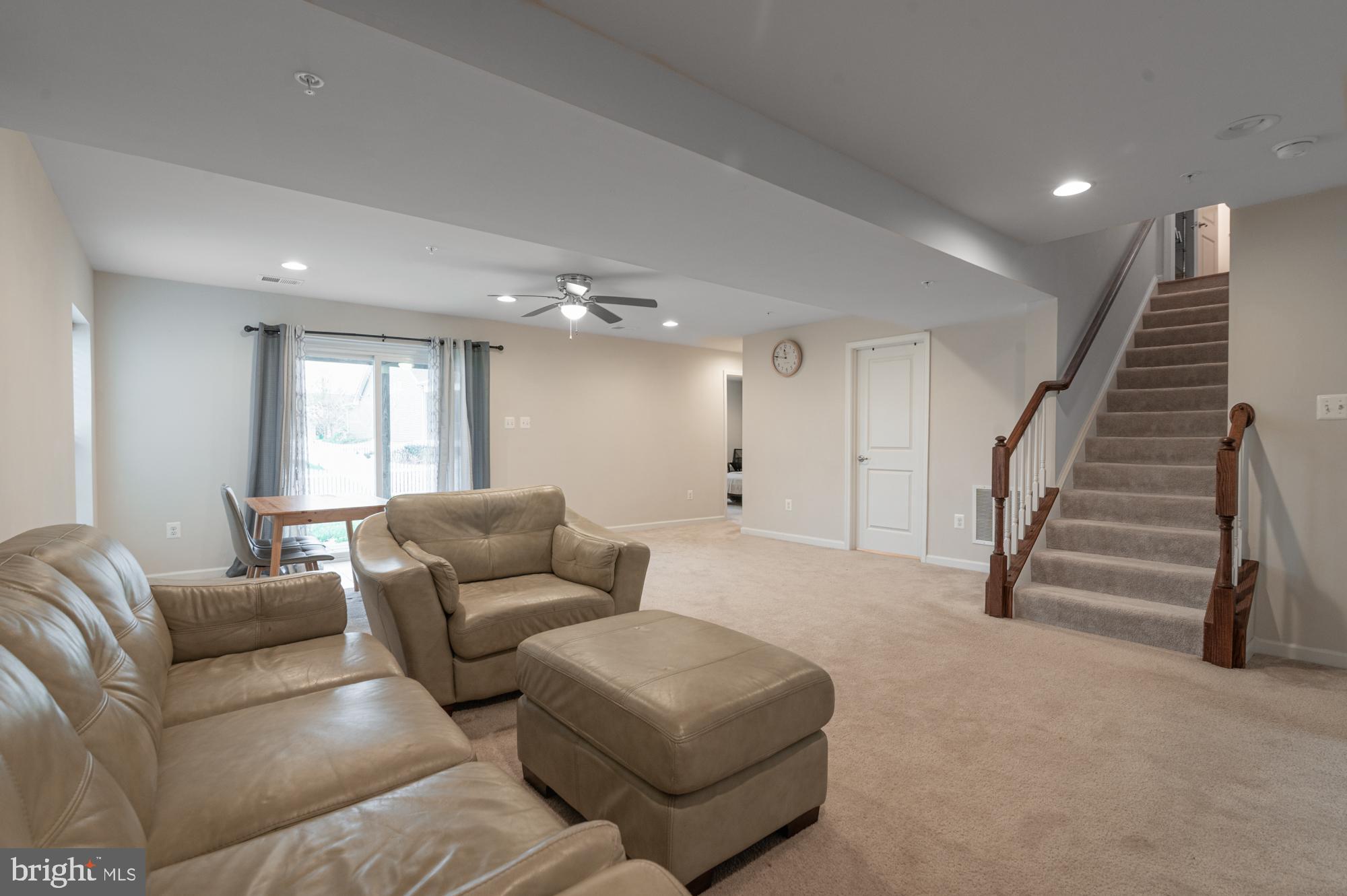 BRUNSWICK CROSSING - Residential Lease