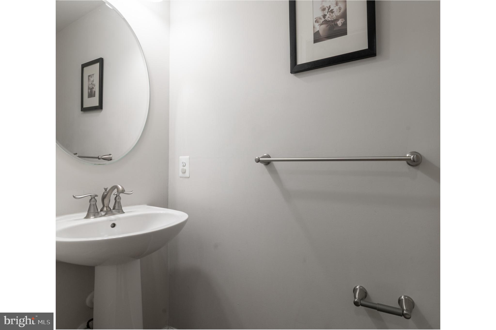 BRUNSWICK CROSSING - Residential Lease