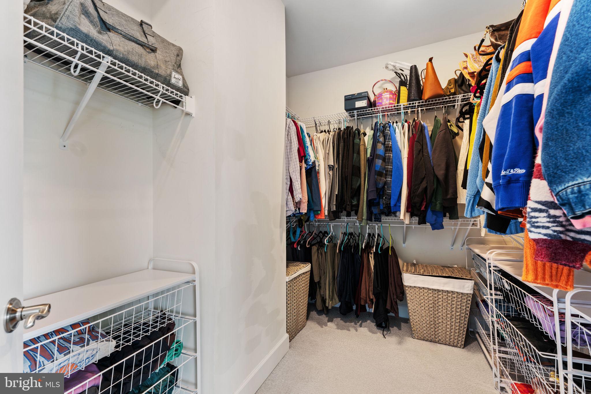 DOMINION TRAIL - Residential