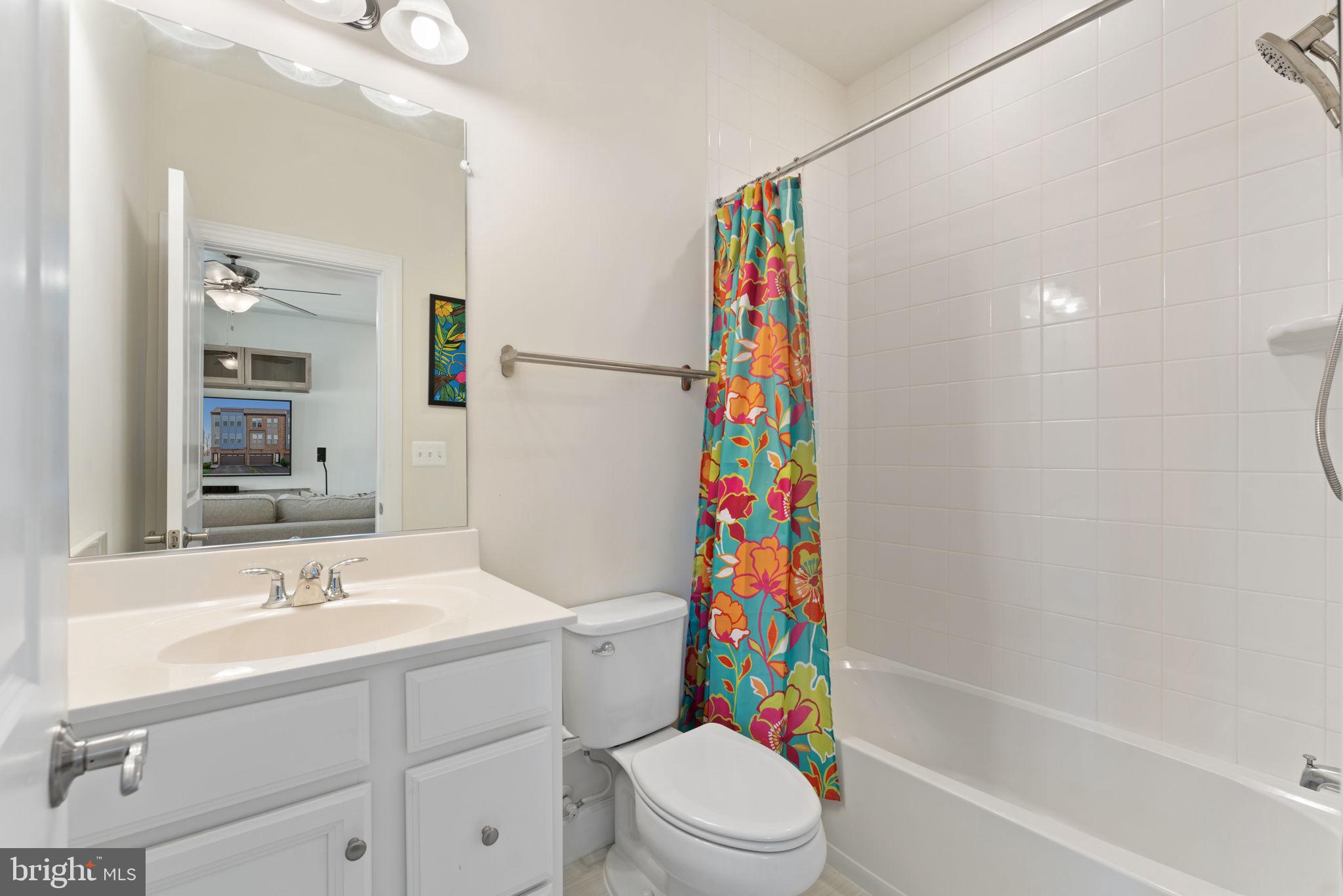 DOMINION TRAIL - Residential