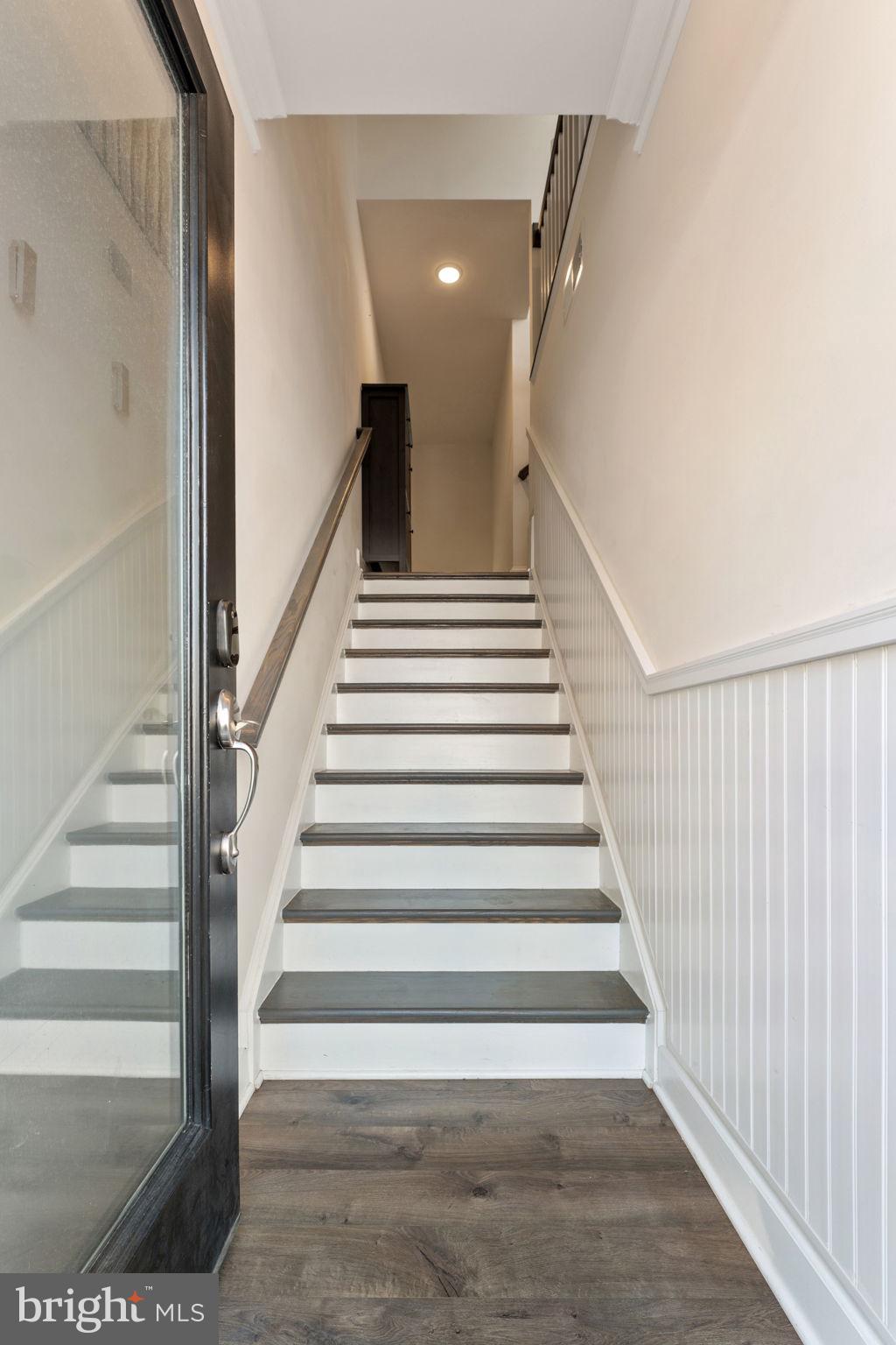 DOMINION TRAIL - Residential