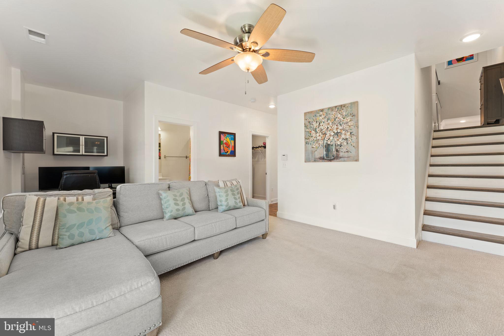 DOMINION TRAIL - Residential