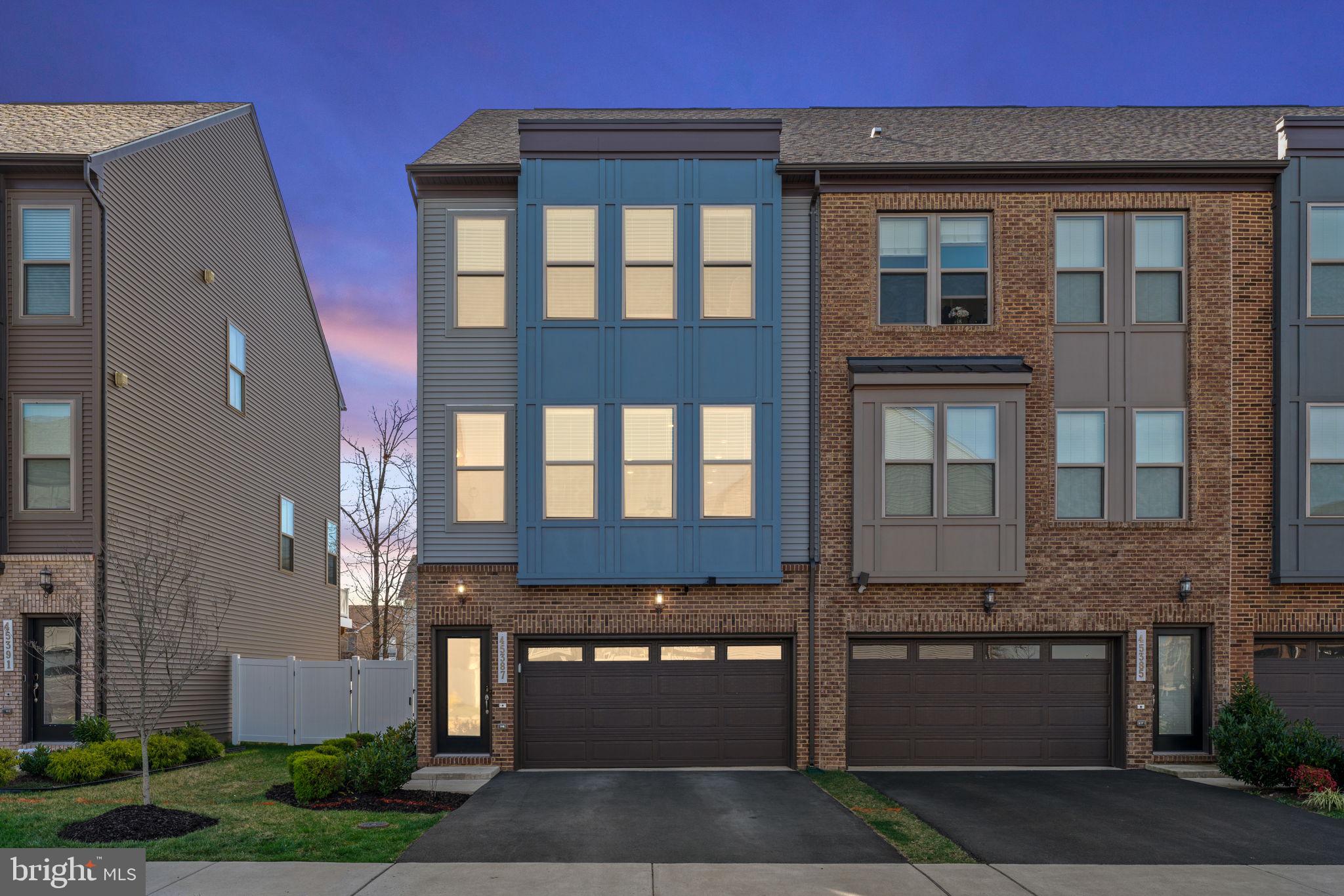 DOMINION TRAIL - Residential