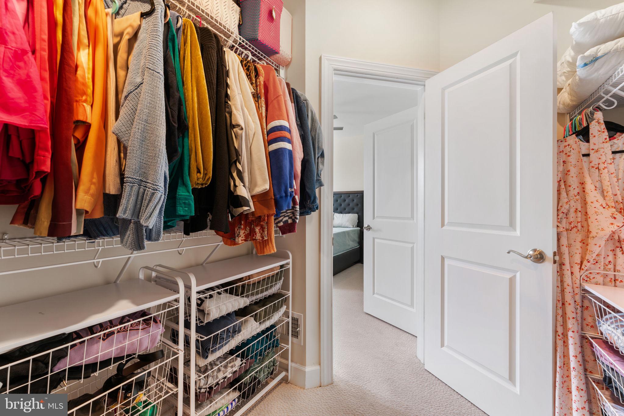 DOMINION TRAIL - Residential