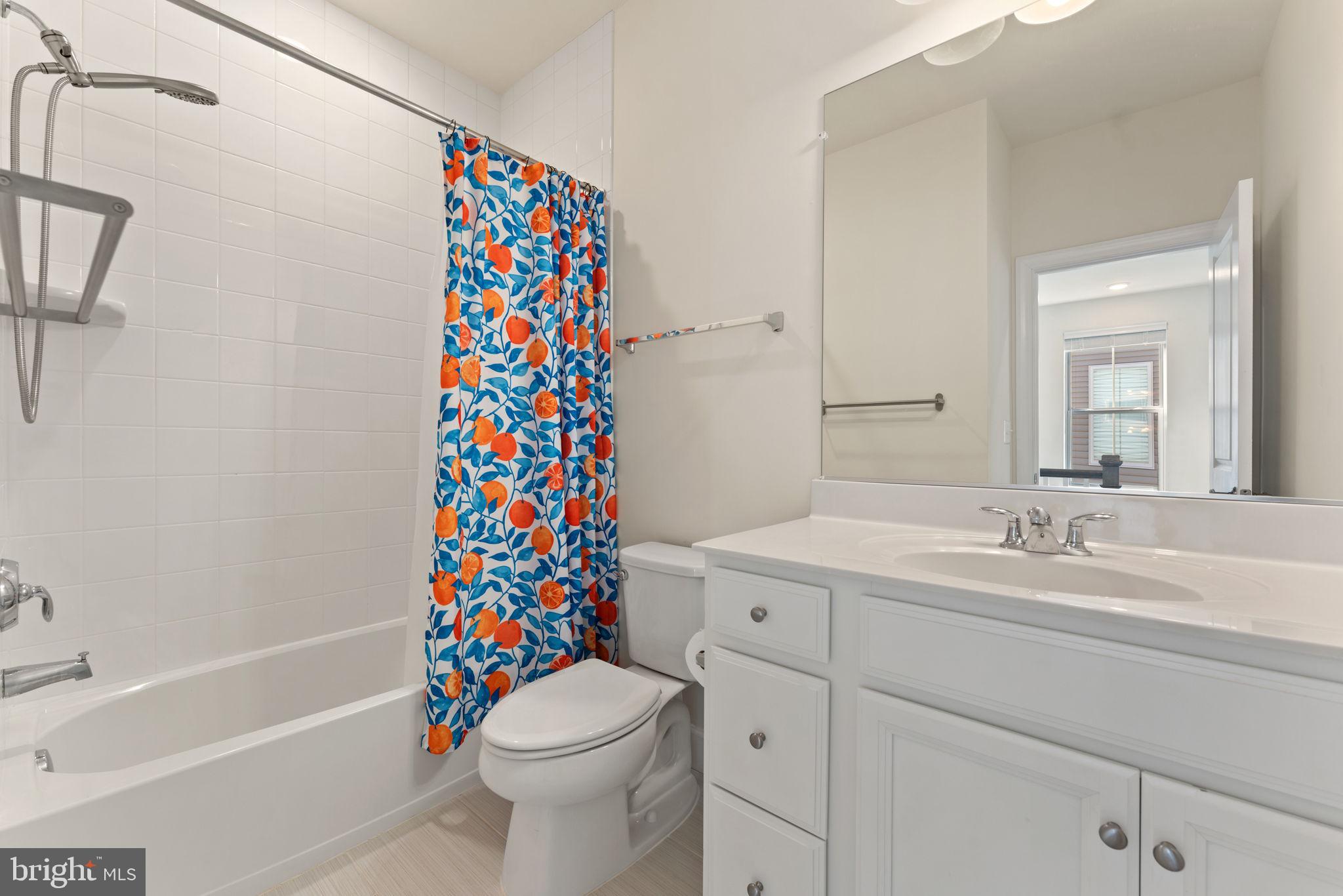 DOMINION TRAIL - Residential