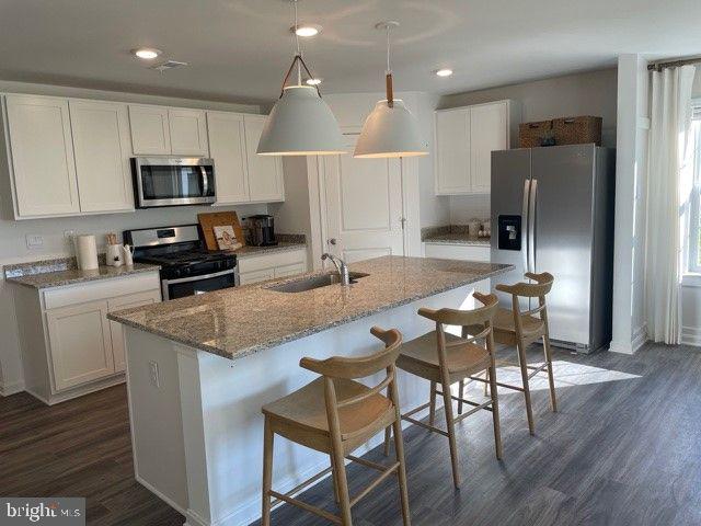 MAGNOLIA SPRINGS - Residential