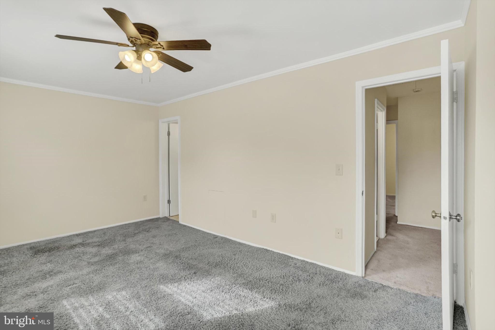 REGENT SQUARE - Residential