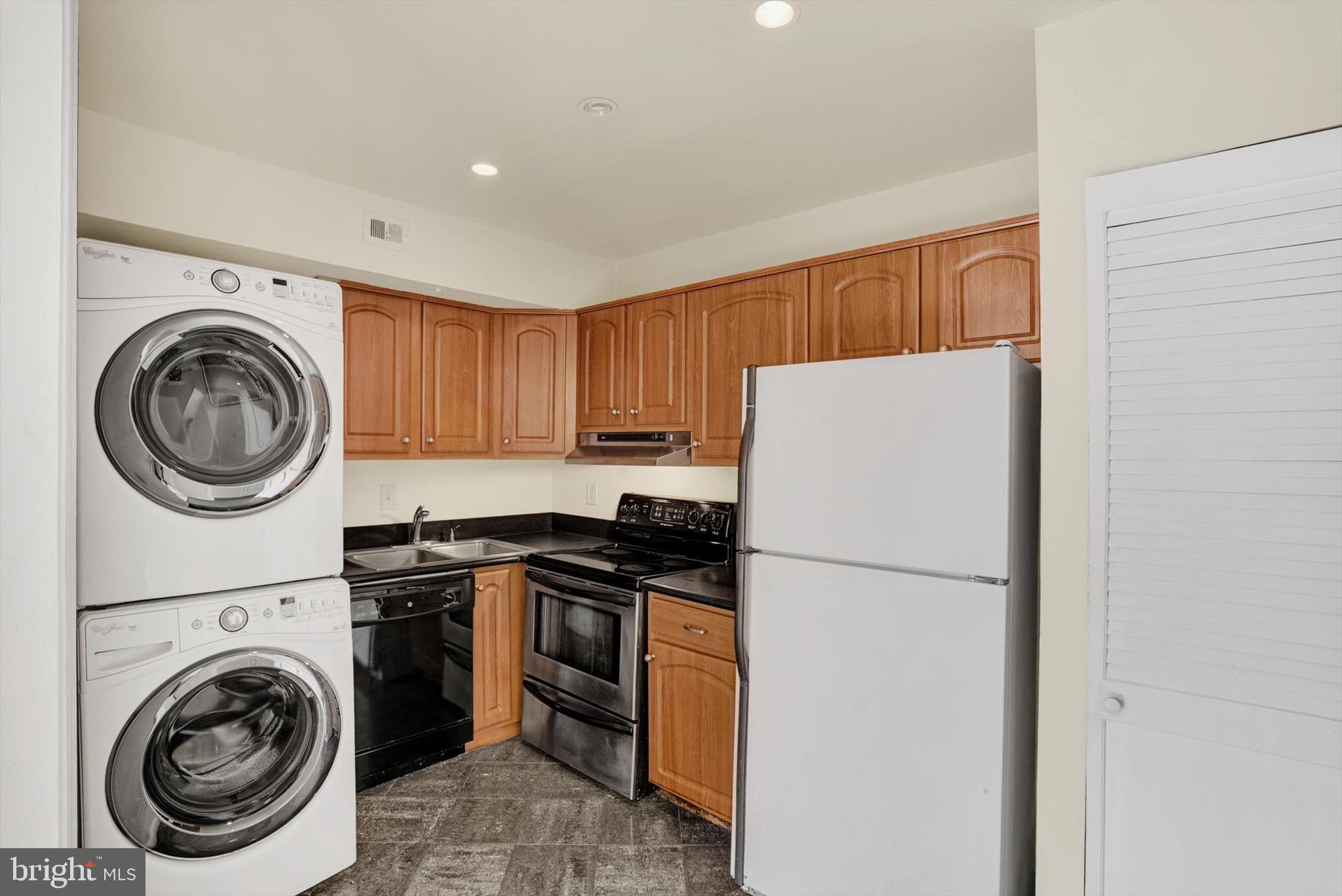 REGENT SQUARE - Residential