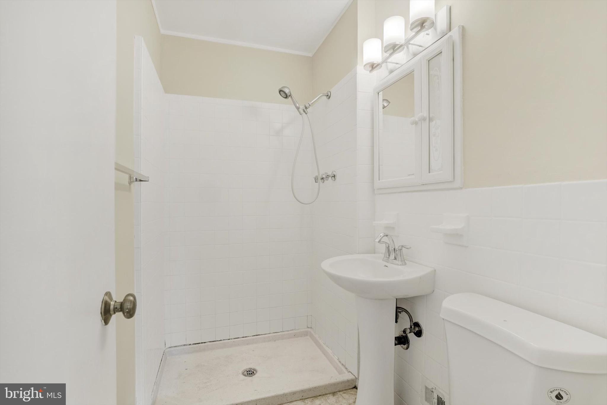 REGENT SQUARE - Residential